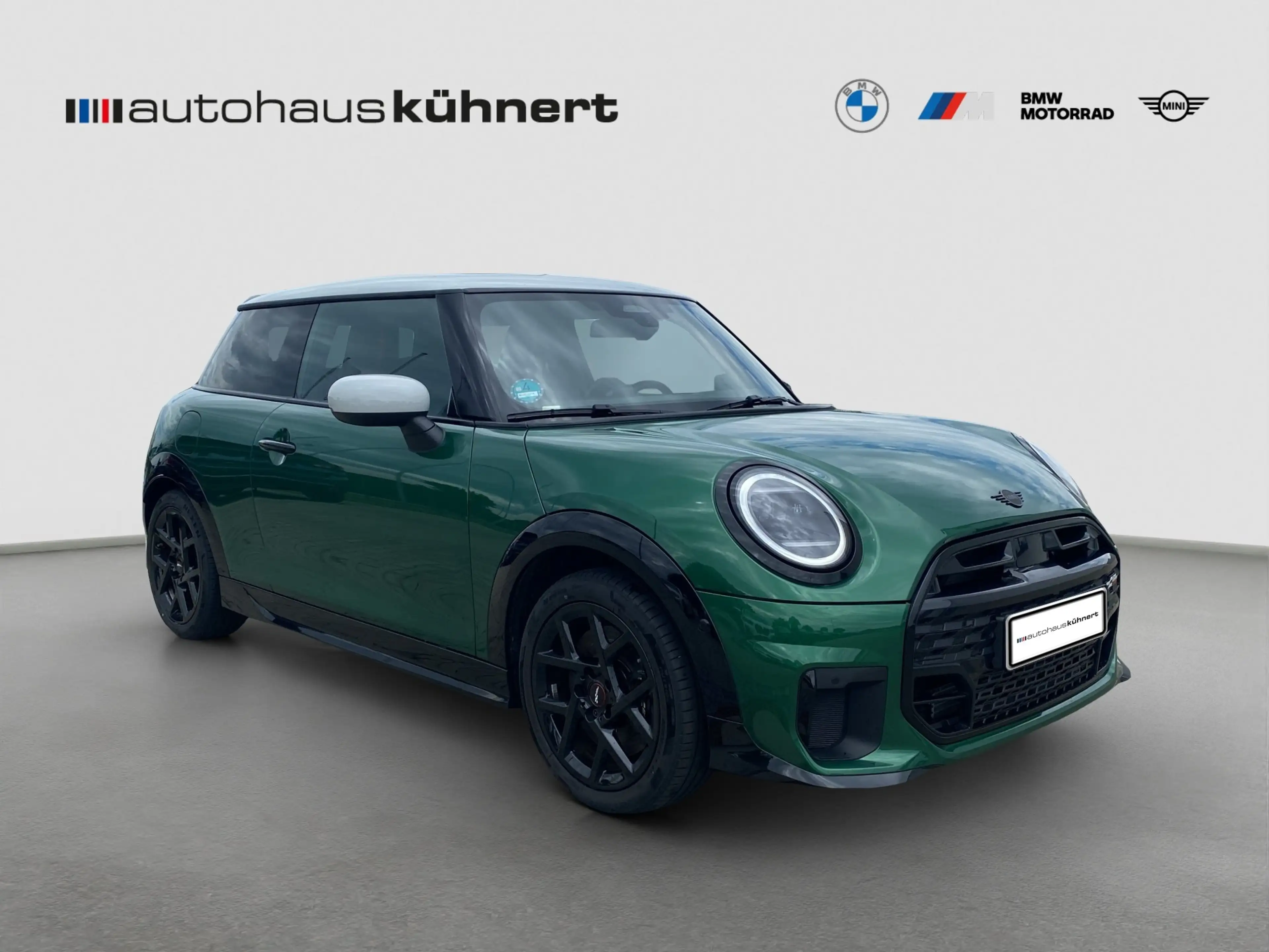 MINI Cooper C JCW Trim DrvAss/Pano-D/HUD/RFK/Alarm — photo 9