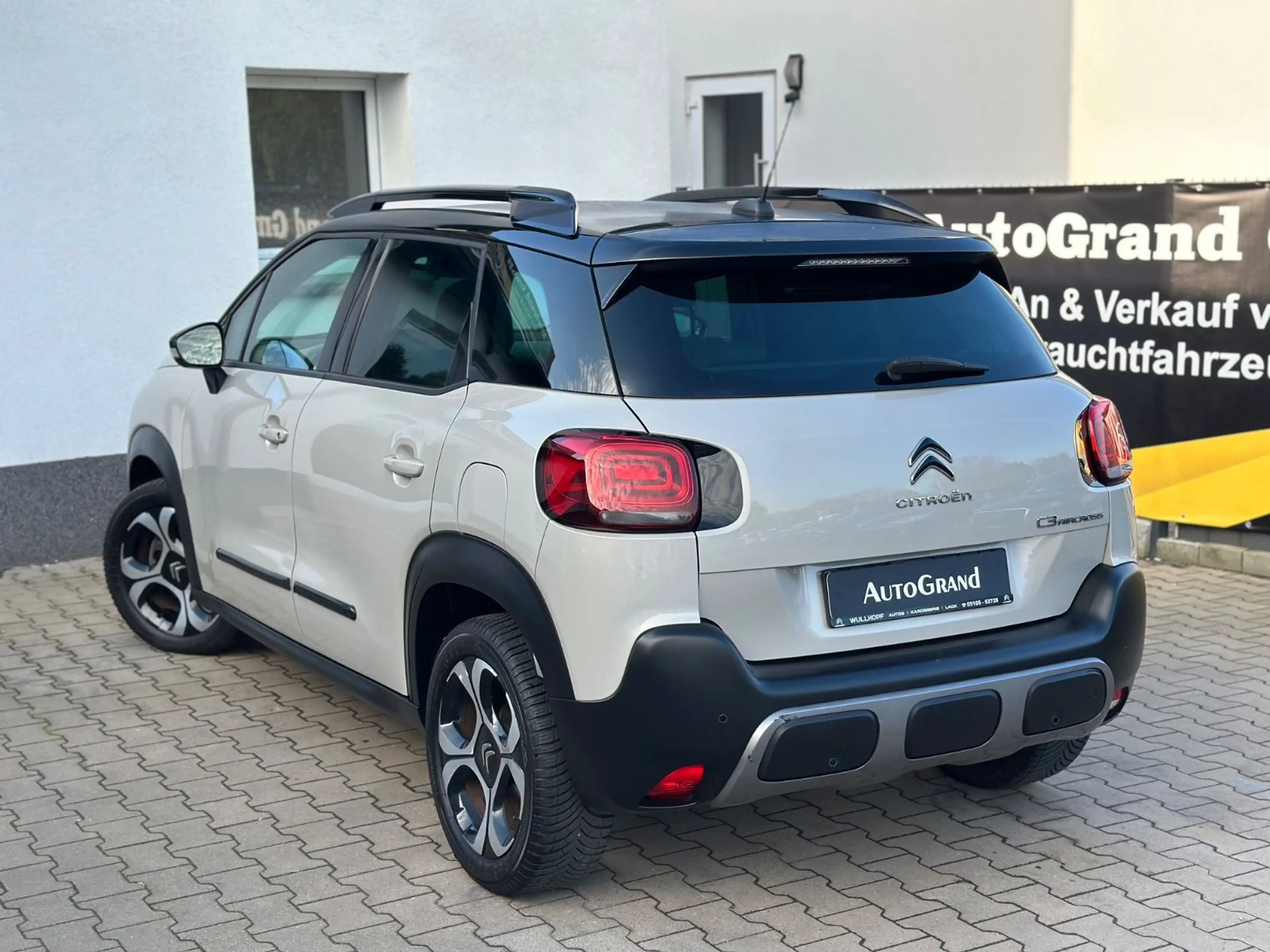 Citroen C3 Aircross Shine*Klima*PDC*Assist*Garantie*TÜV — photo 8