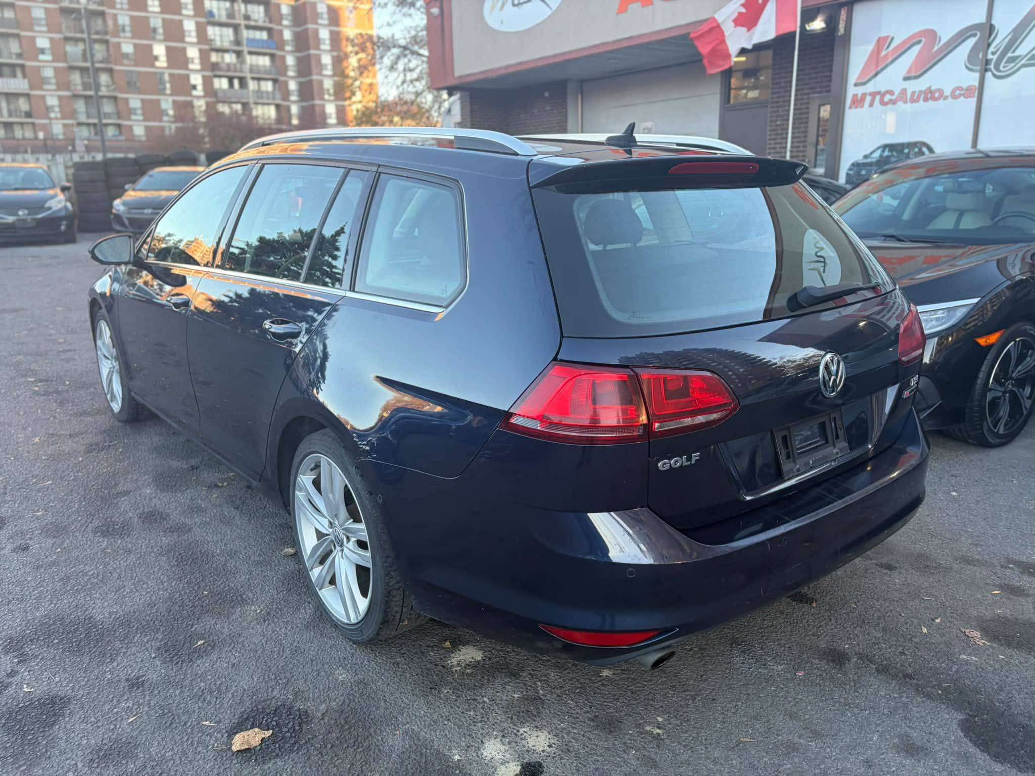 2017 Volkswagen Golf SportWagen
