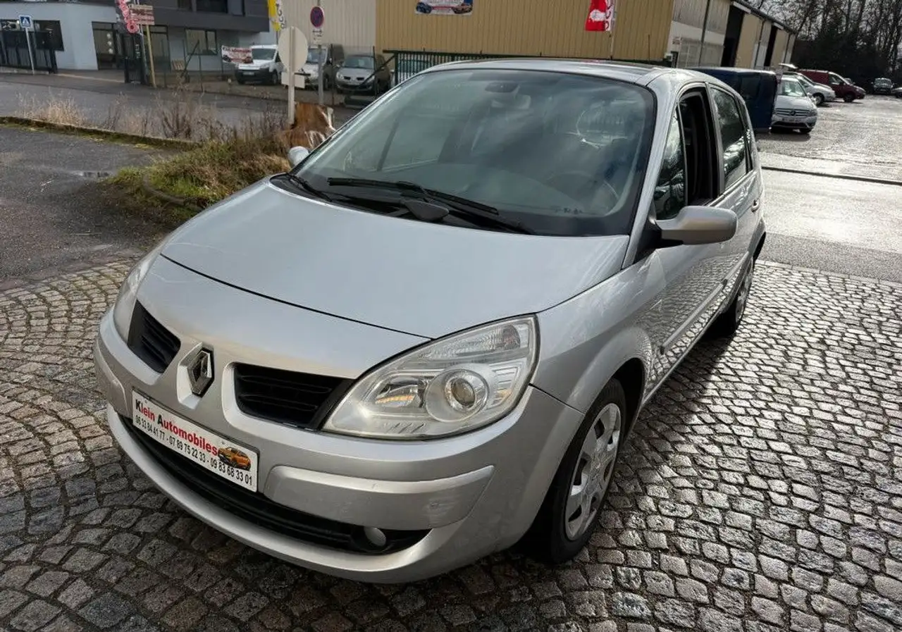 Renault Scenic ScÃ©nic II 1.9 dCi 130cv-2008- Clim