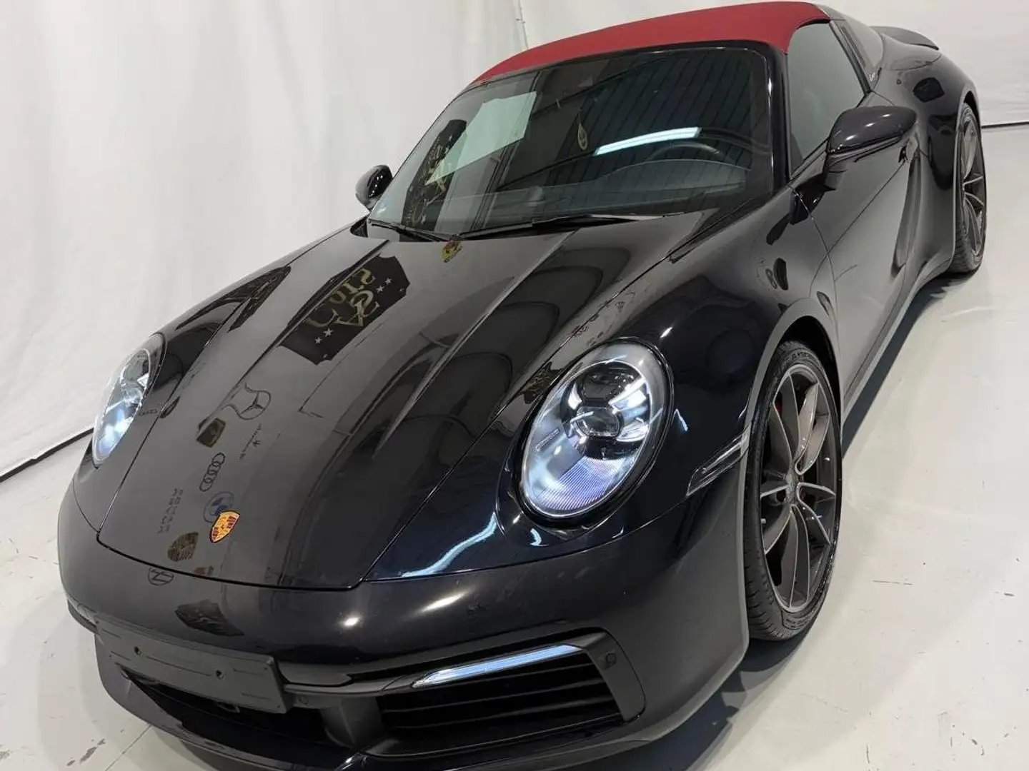 Porsche 992 911 Targa 3.0 4 50Y Porsche Design auto Noir - 1