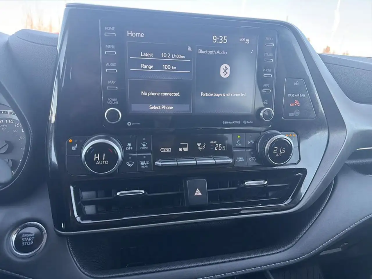 Toyota Highlander снимка Toyota Highlander