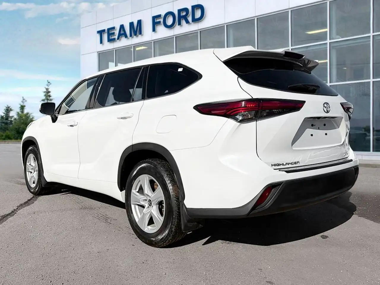 Toyota Highlander снимка Toyota Highlander