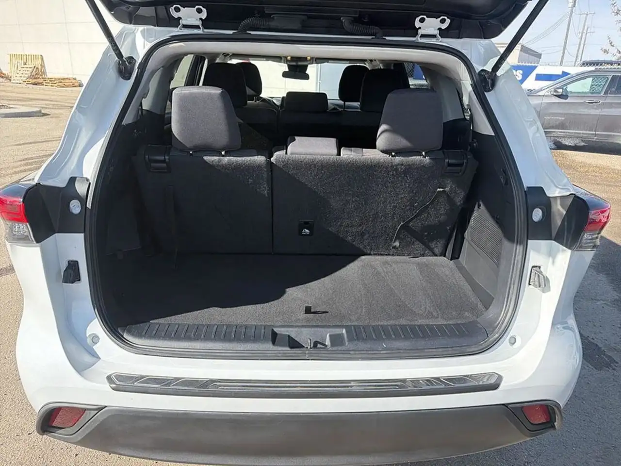 Toyota Highlander снимка Toyota Highlander
