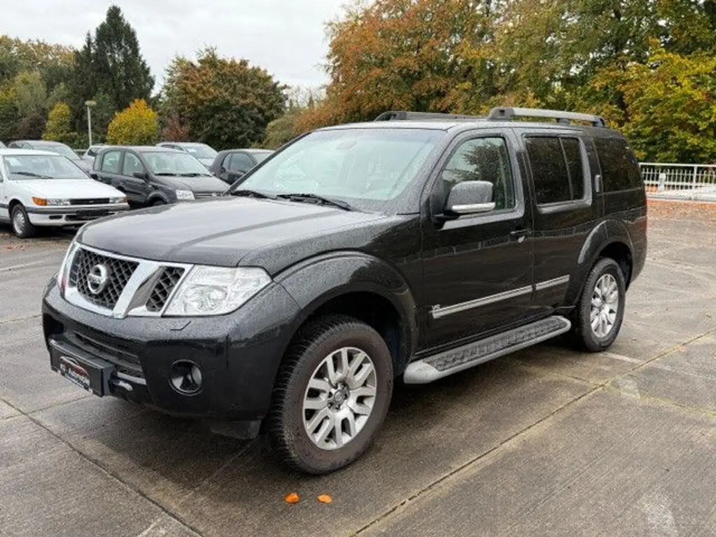 Nissan Pathfinder 3.0 dCi LE Noir - 1