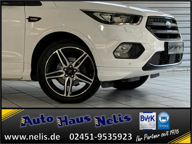Ford Kuga view 2