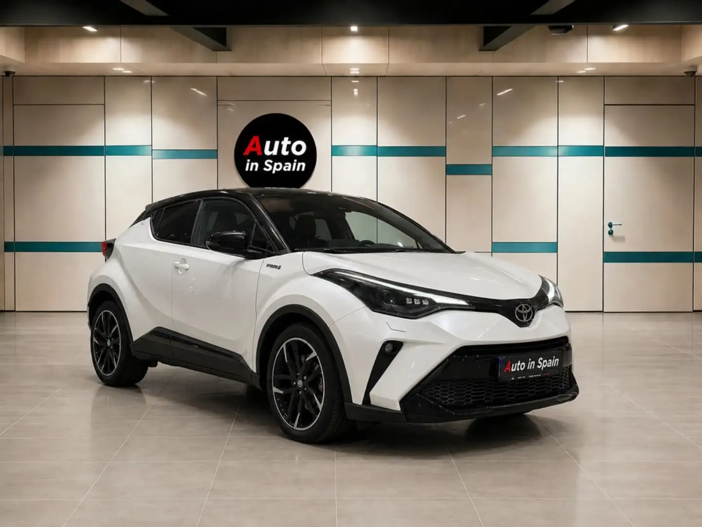 Toyota C-HR 125H Active Blanco - 1
