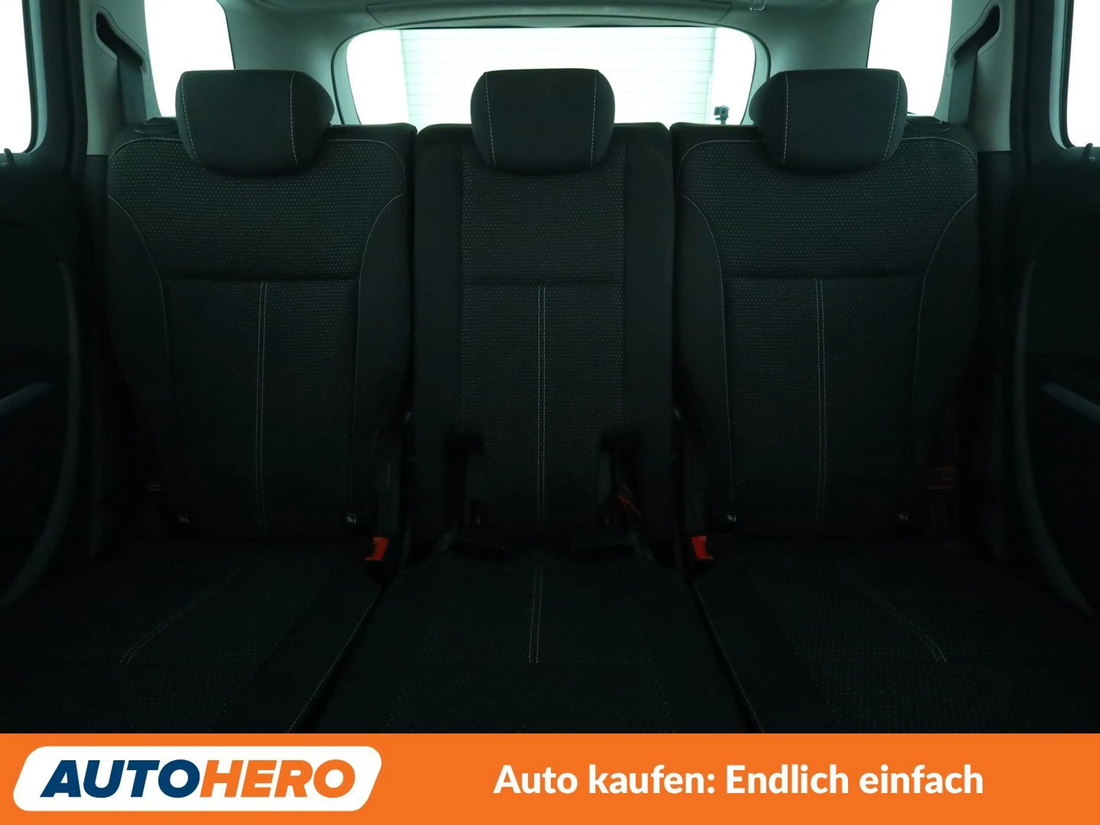 Opel Zafira Tourer 1.6 SIDI Turbo Innovation Aut.*NAV*TEMP*CAM*PDC* — photo 15