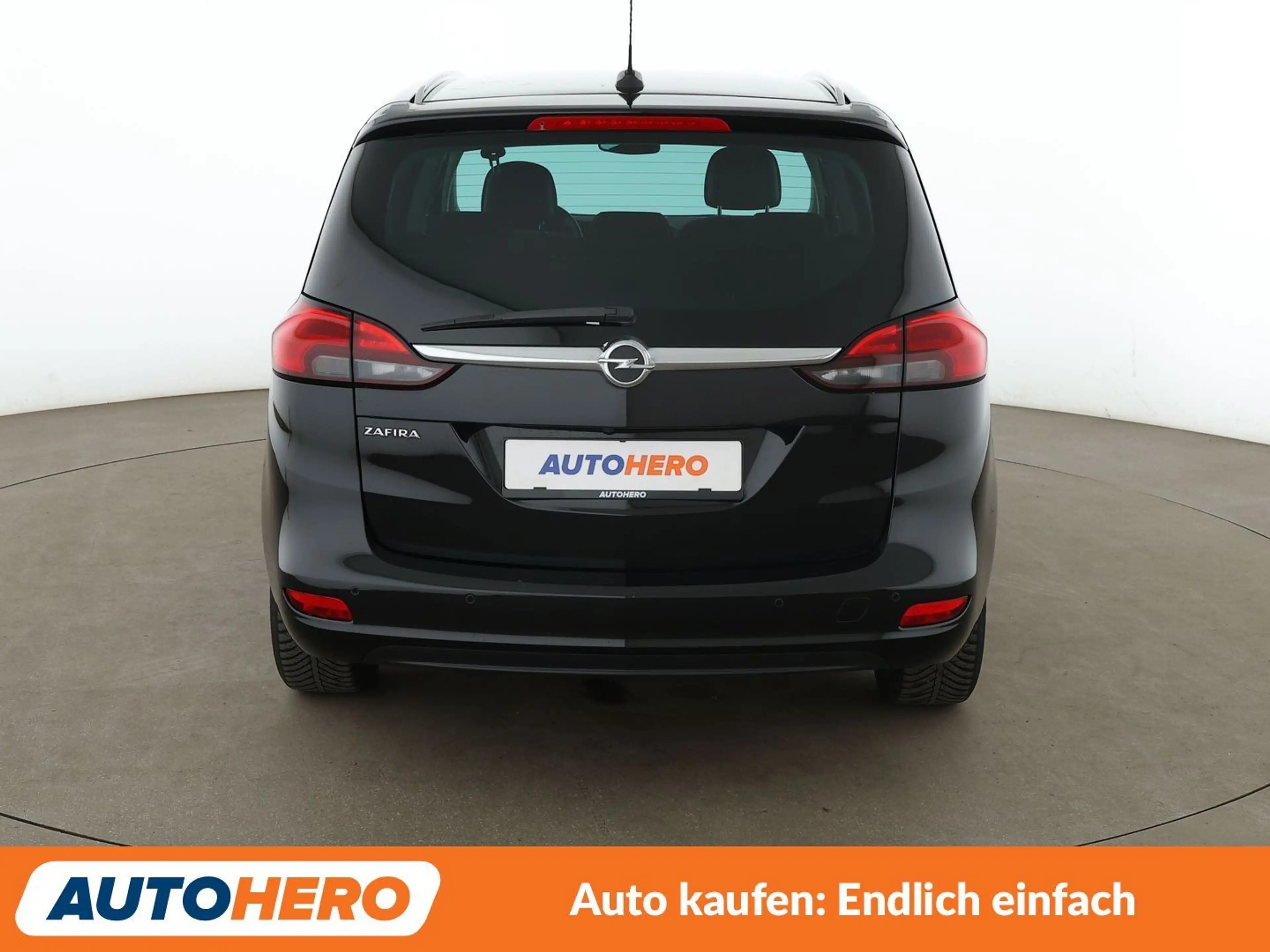 Opel Zafira Tourer 1.6 SIDI Turbo Innovation Aut.*NAV*TEMP*CAM*PDC* — photo 5