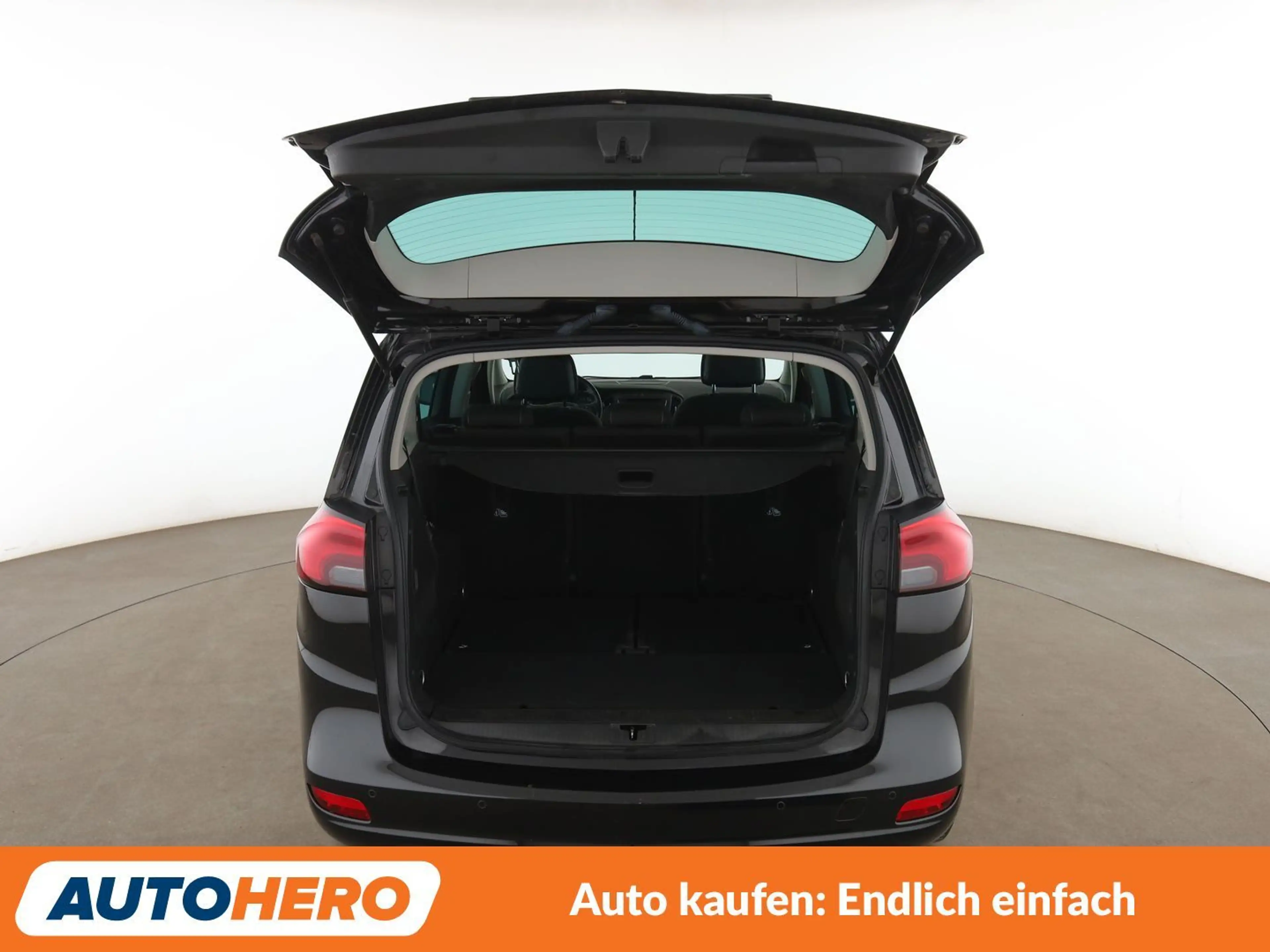 Opel Zafira Tourer 1.6 SIDI Turbo Innovation Aut.*NAV*TEMP*CAM*PDC* — photo 16