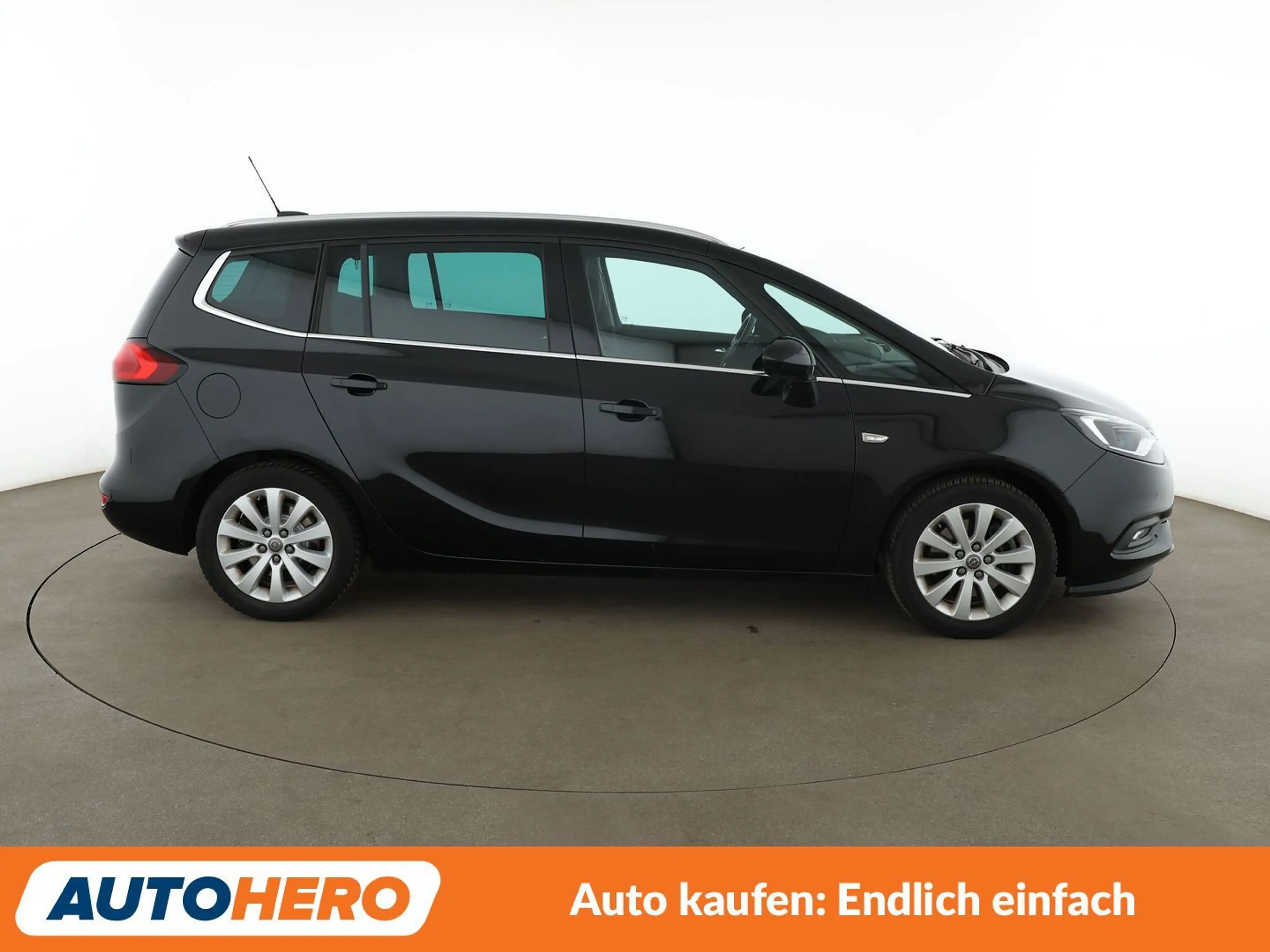 Opel Zafira Tourer 1.6 SIDI Turbo Innovation Aut.*NAV*TEMP*CAM*PDC* — photo 7