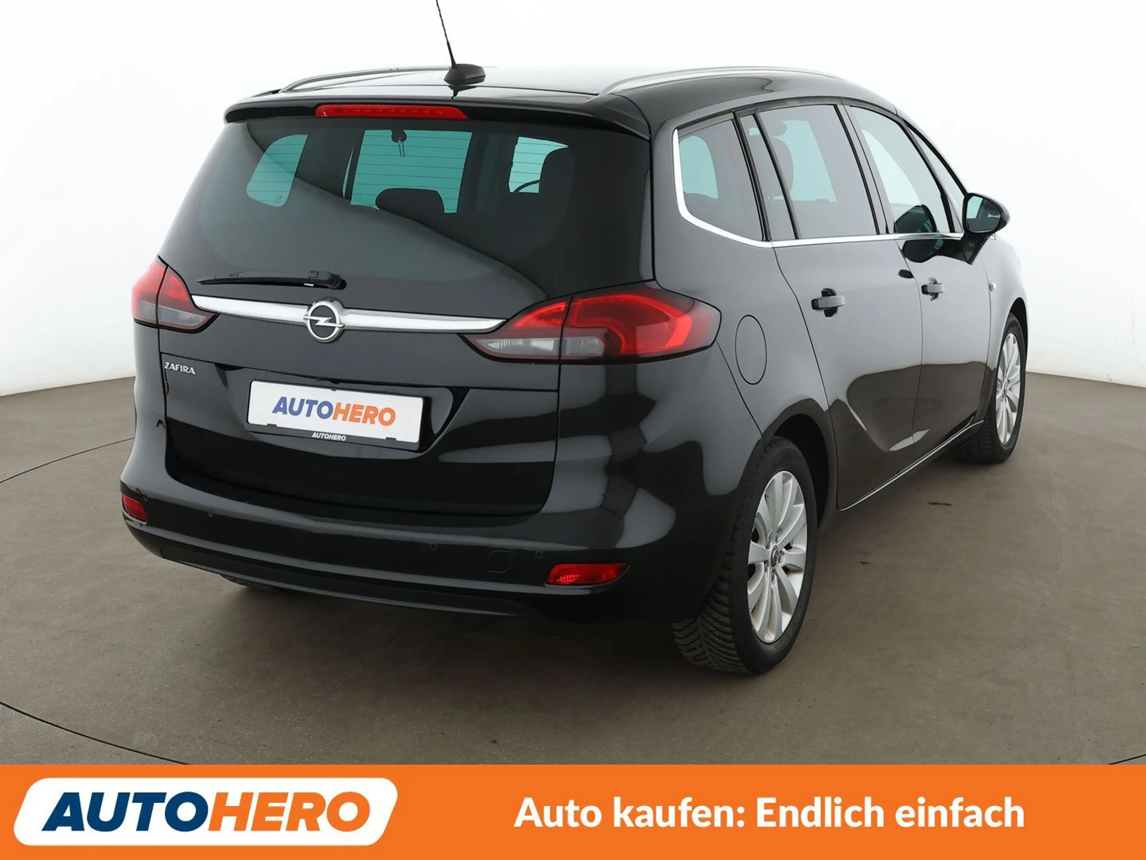 Opel Zafira Tourer 1.6 SIDI Turbo Innovation Aut.*NAV*TEMP*CAM*PDC* — photo 6