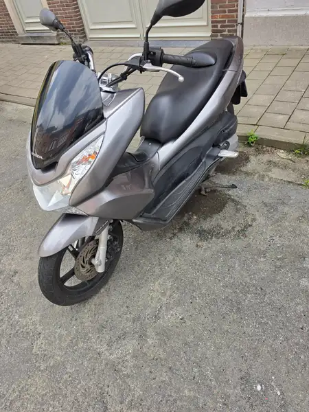 Honda PCX 125
