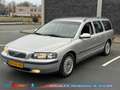 Volvo V70 2.4 Comfort Line | Distr. vv | 2e Eig. | Airco | D Gris - thumbnail 2