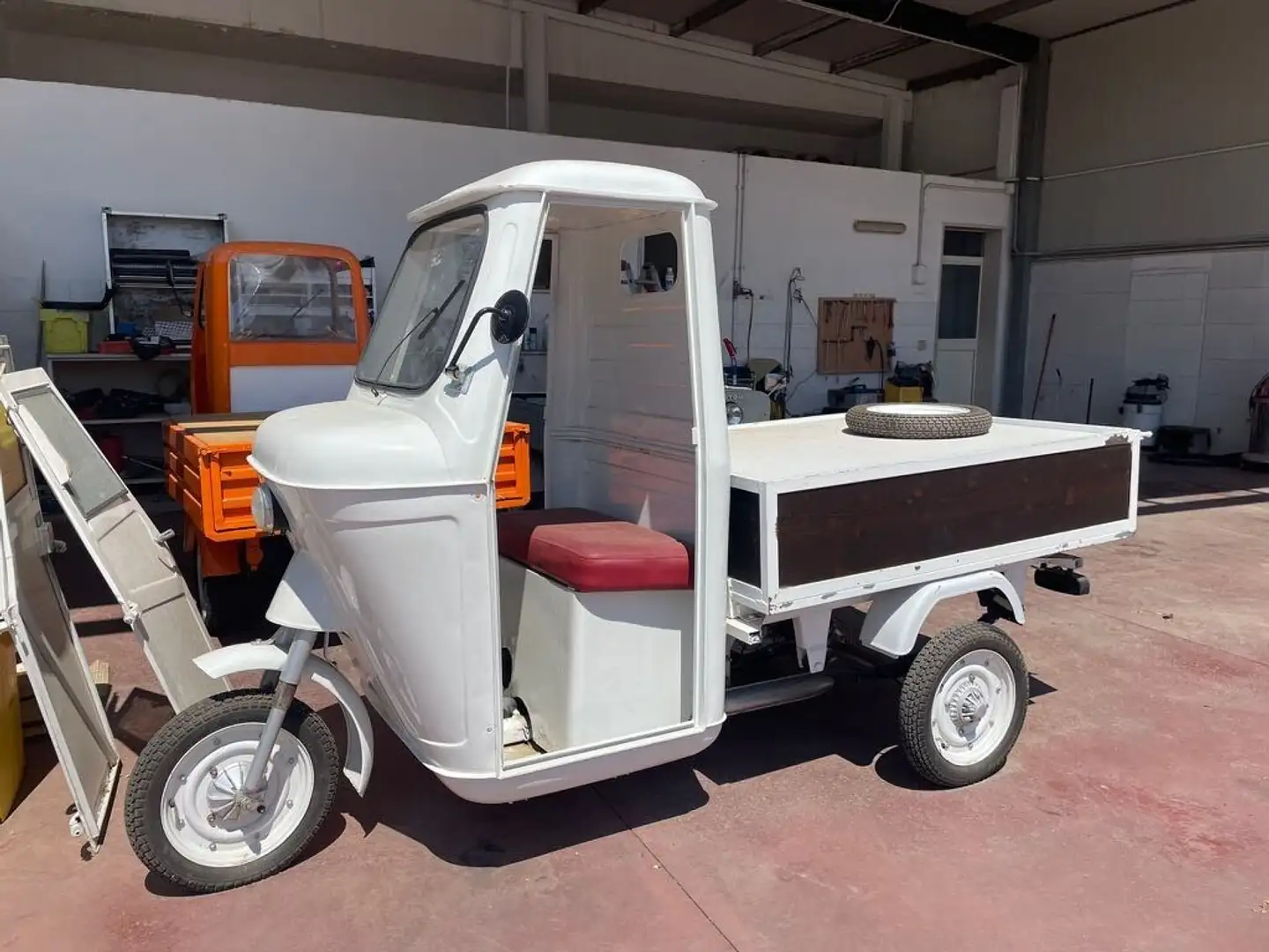 Motom - 2