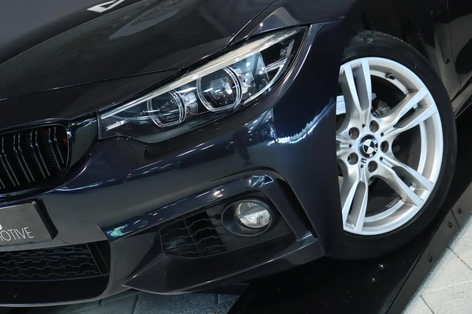 BMW 418 4-serie Gran Coupé 418i M Sport / ALCANTARA / LED Bleu - 2