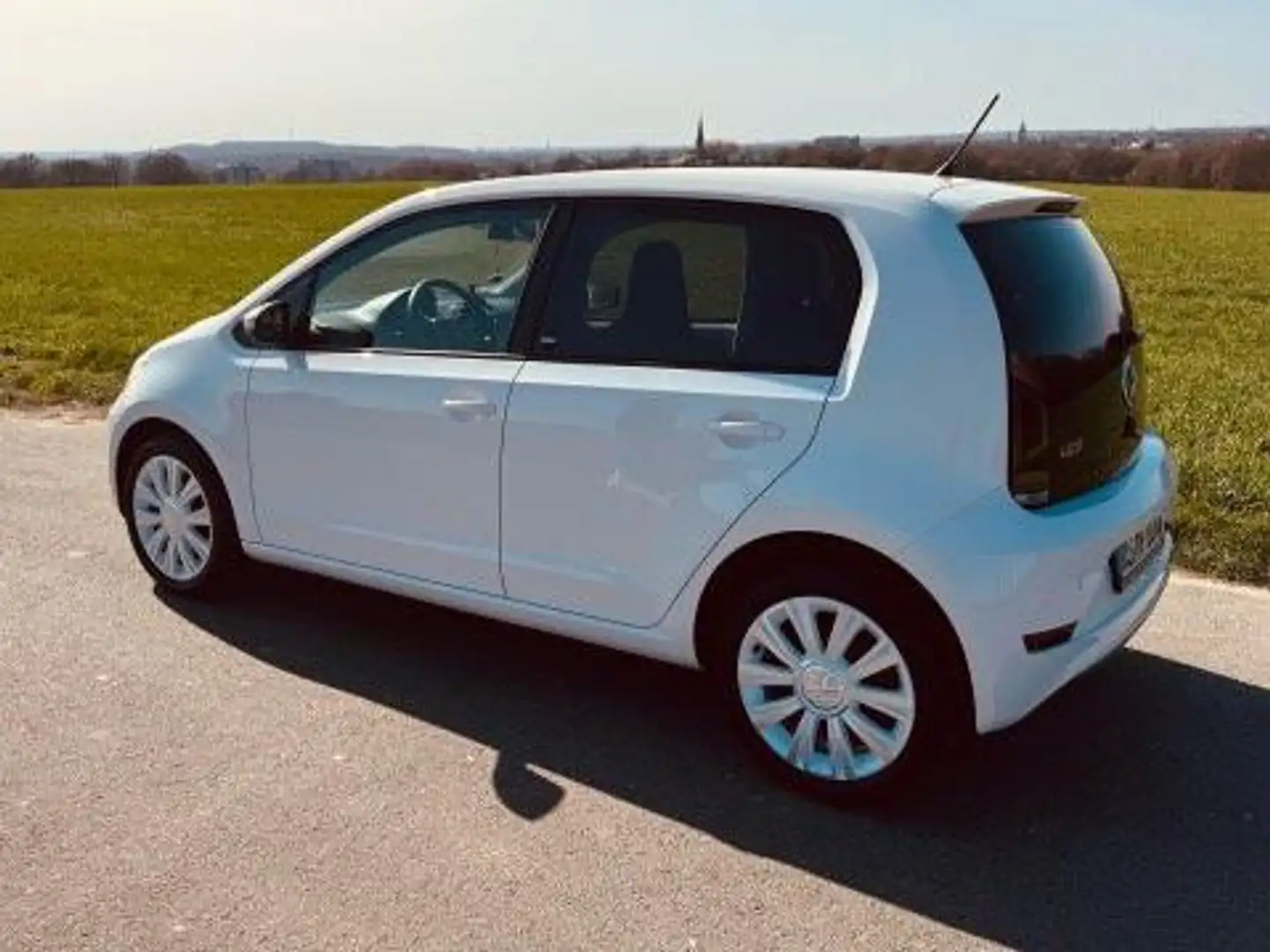 Volkswagen up! up! sound up! Weiß - 1
