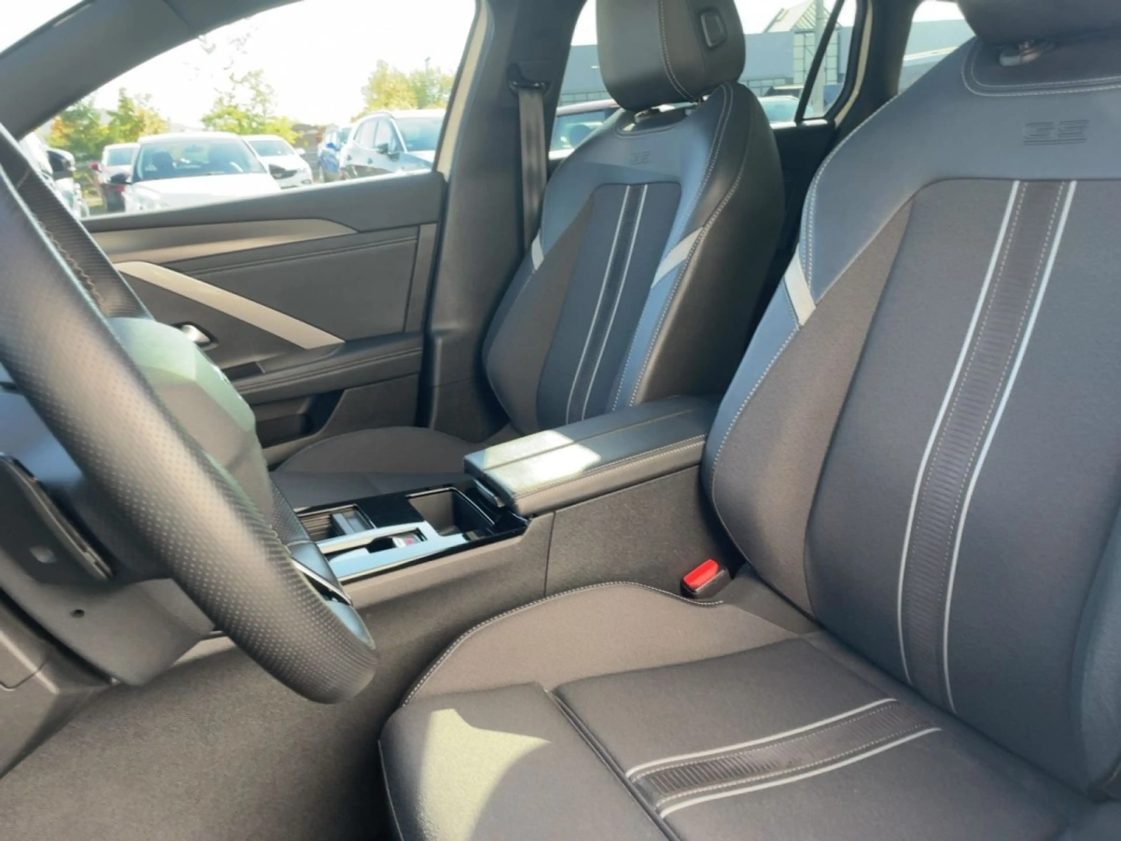 Opel Astra ST GS 1.5 — photo 9