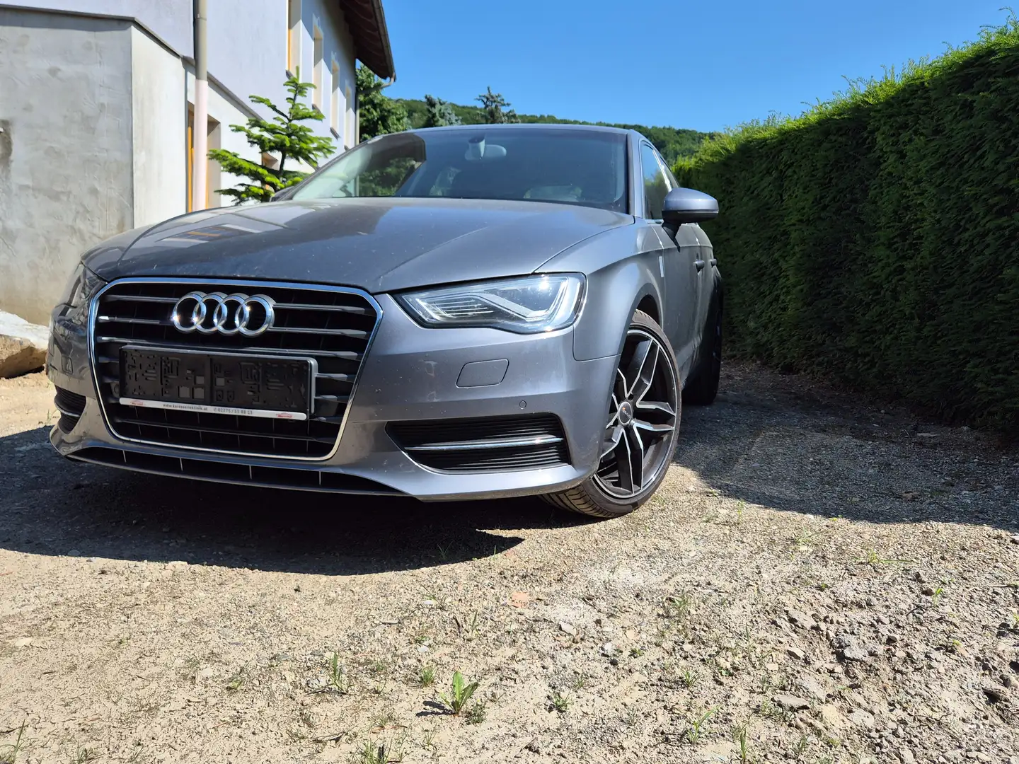 Audi A3 A3 SB Daylight 2,0 TDI Daylight Grau - 2