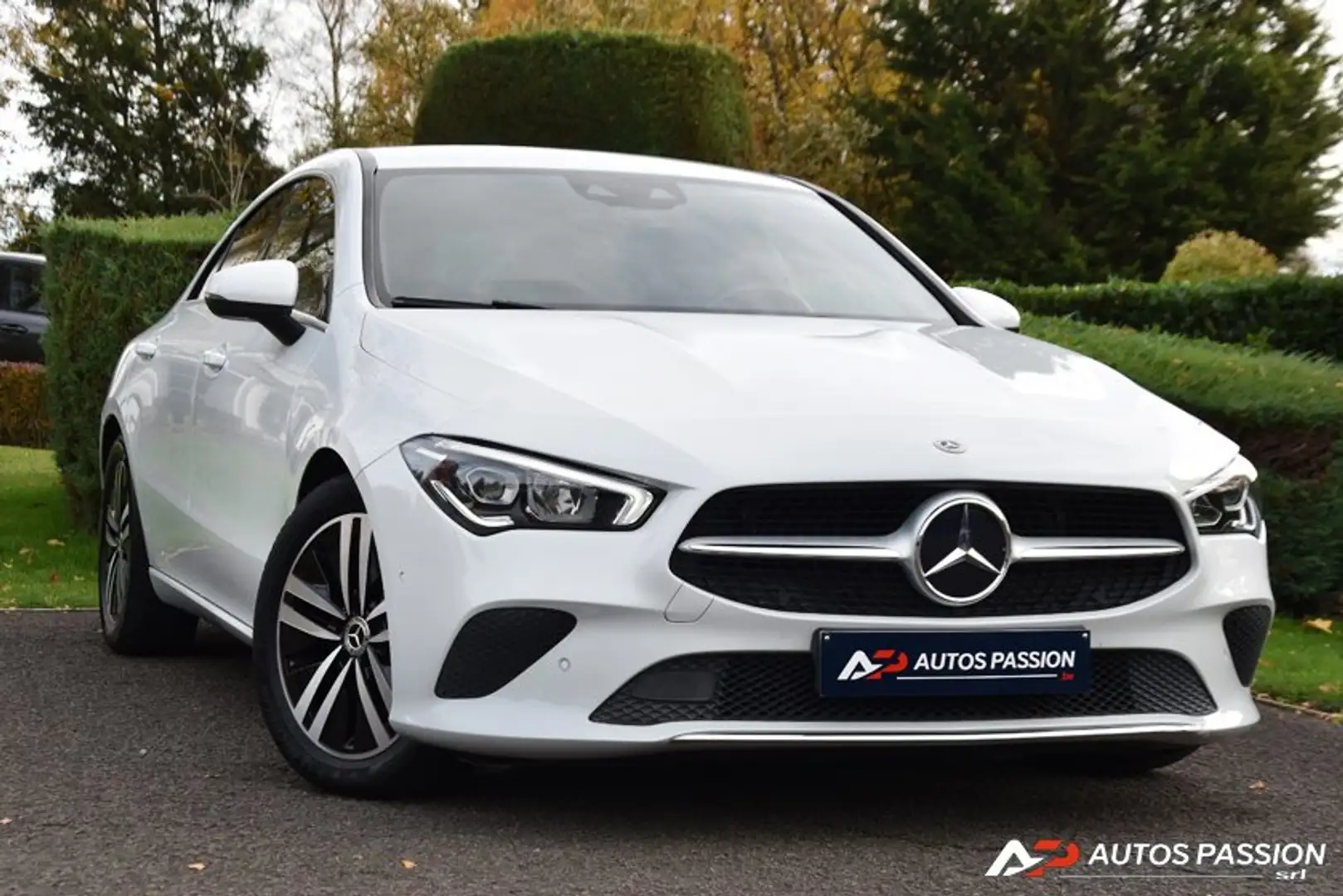 Mercedes-Benz CLA 180 d Luxury Line | Light Pack | DAB | FULL LED Wit - 1