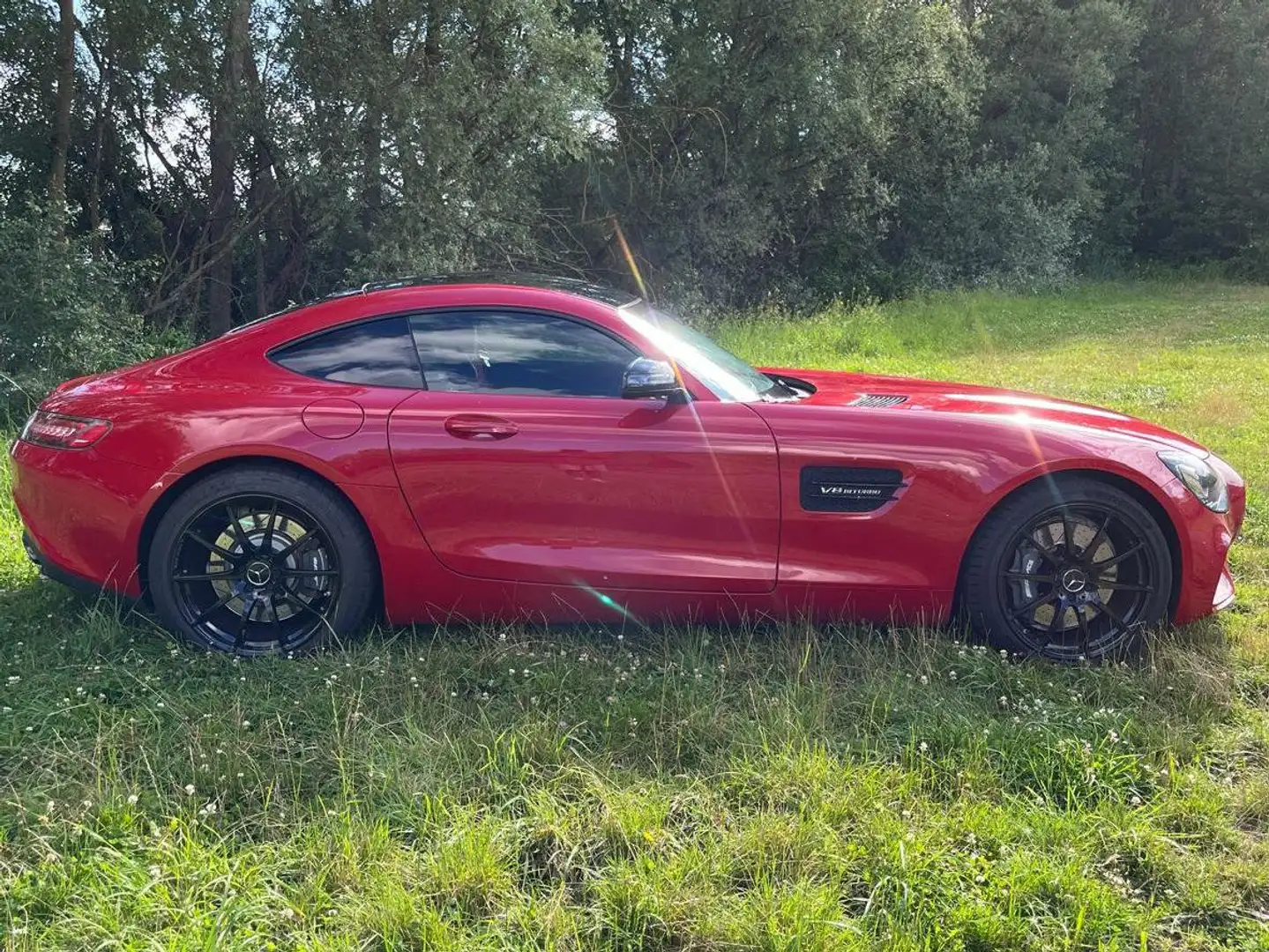 Mercedes-Benz AMG GT Coupe-580 Ps-Burmester Rot - 2