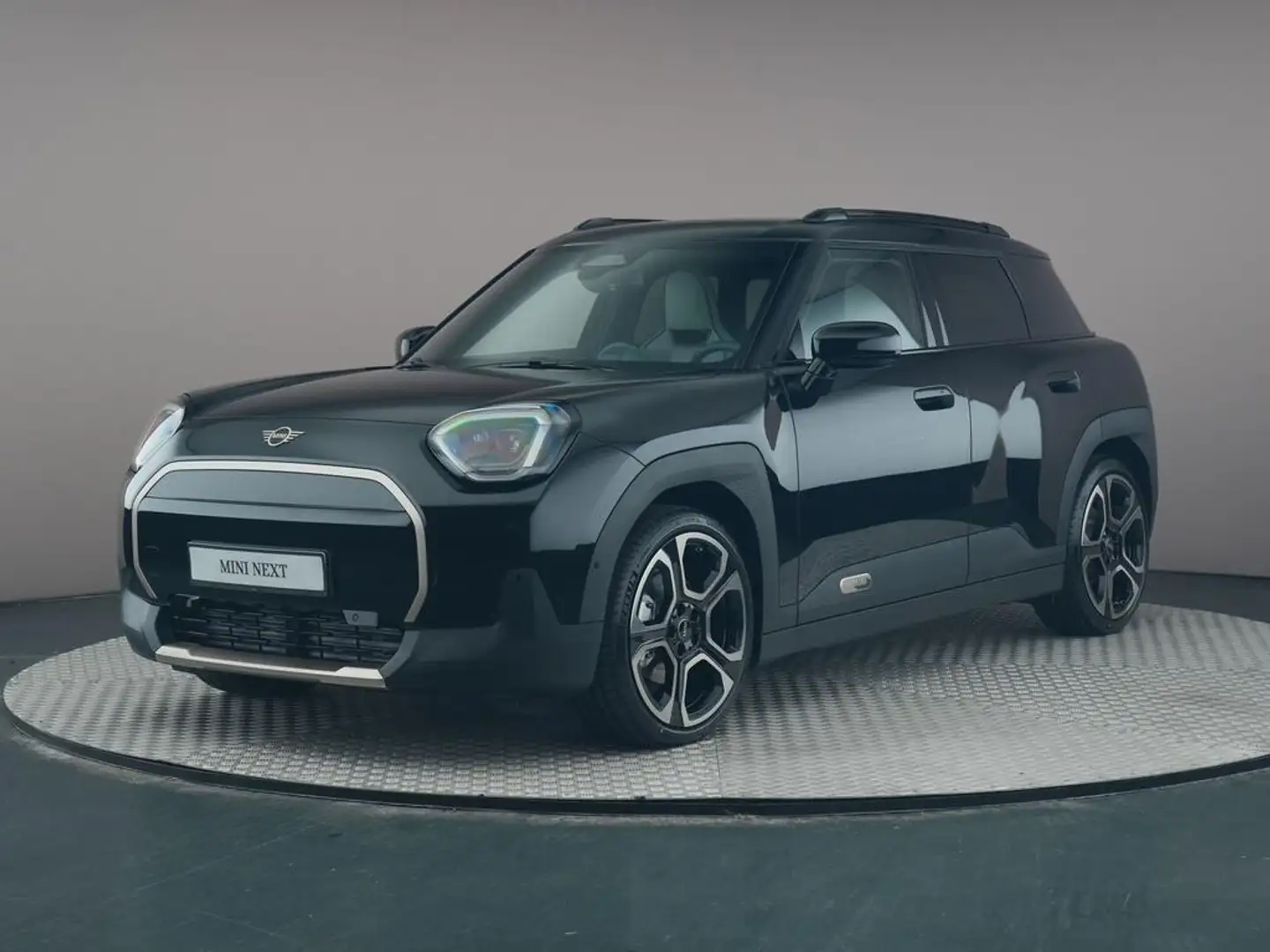 MINI Aceman E Favoured M 42.5 kWh Schwarz - 1