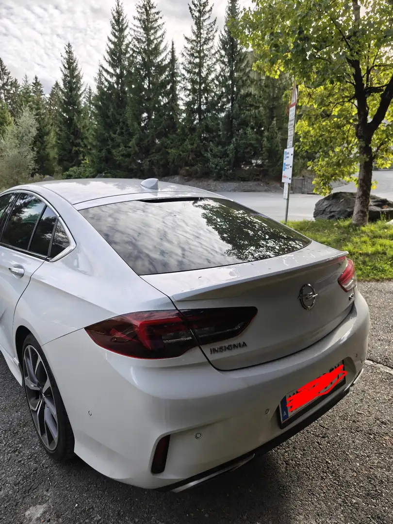 Opel Insignia GSi Grand Sport 2,0 Turbo Direct Inj. St/St. Aut. Weiß - 2