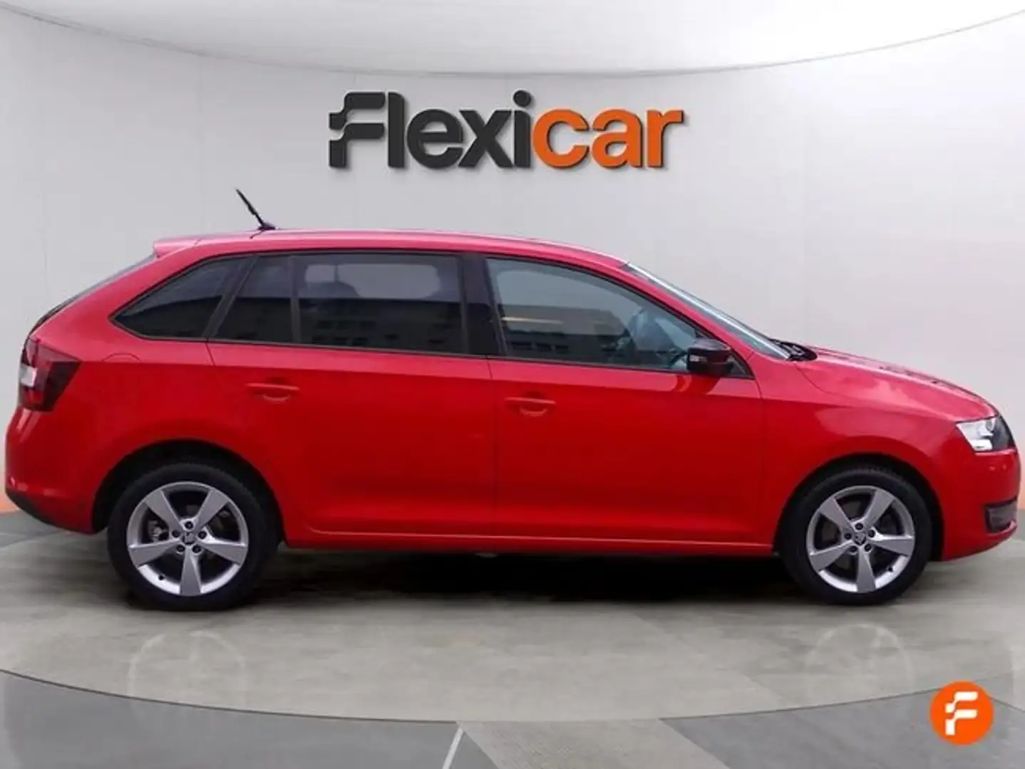 Skoda Rapid/Spaceback 1.2TSI Active 81kW Rojo - 2