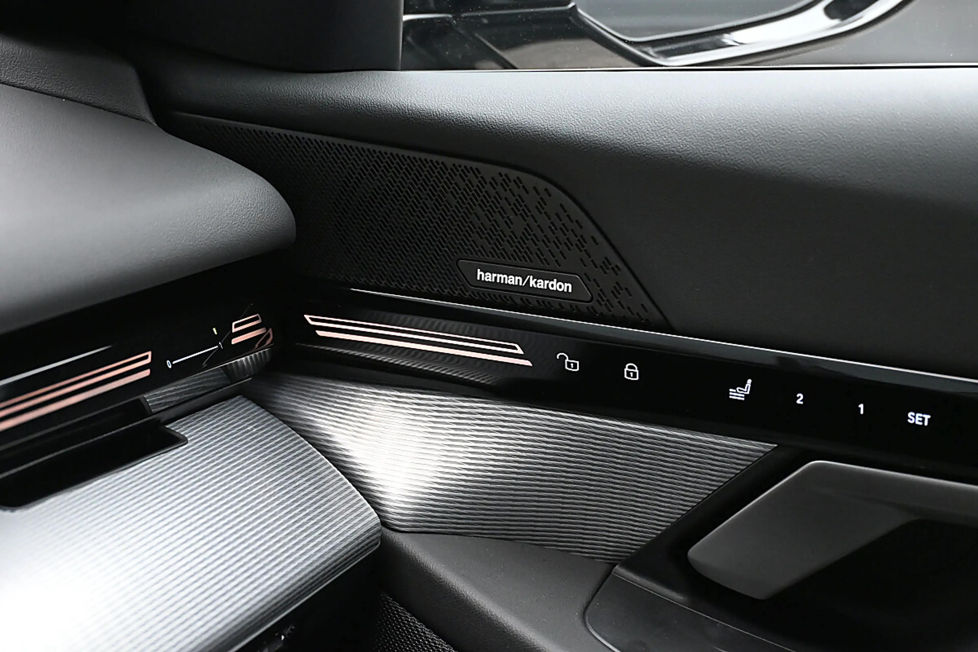 BMW 540 d Touring MHEV xDrive Aut. NP €104k ACC, Sitzkl... — photo 10