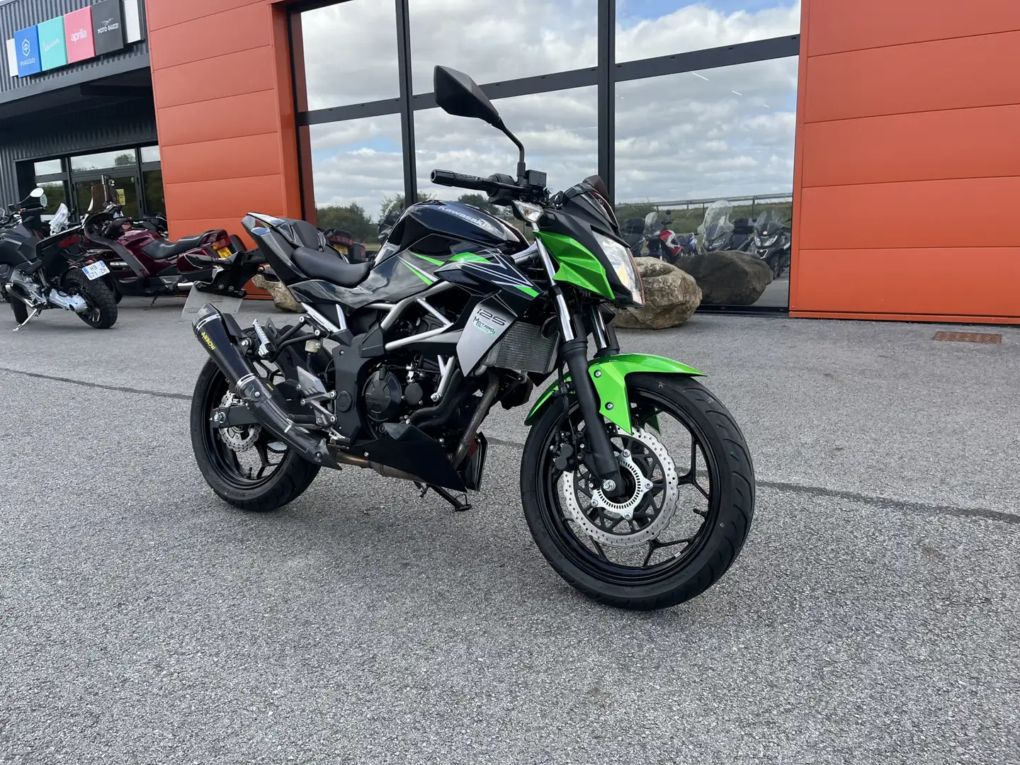 Kawasaki Z 125 Noir - 1