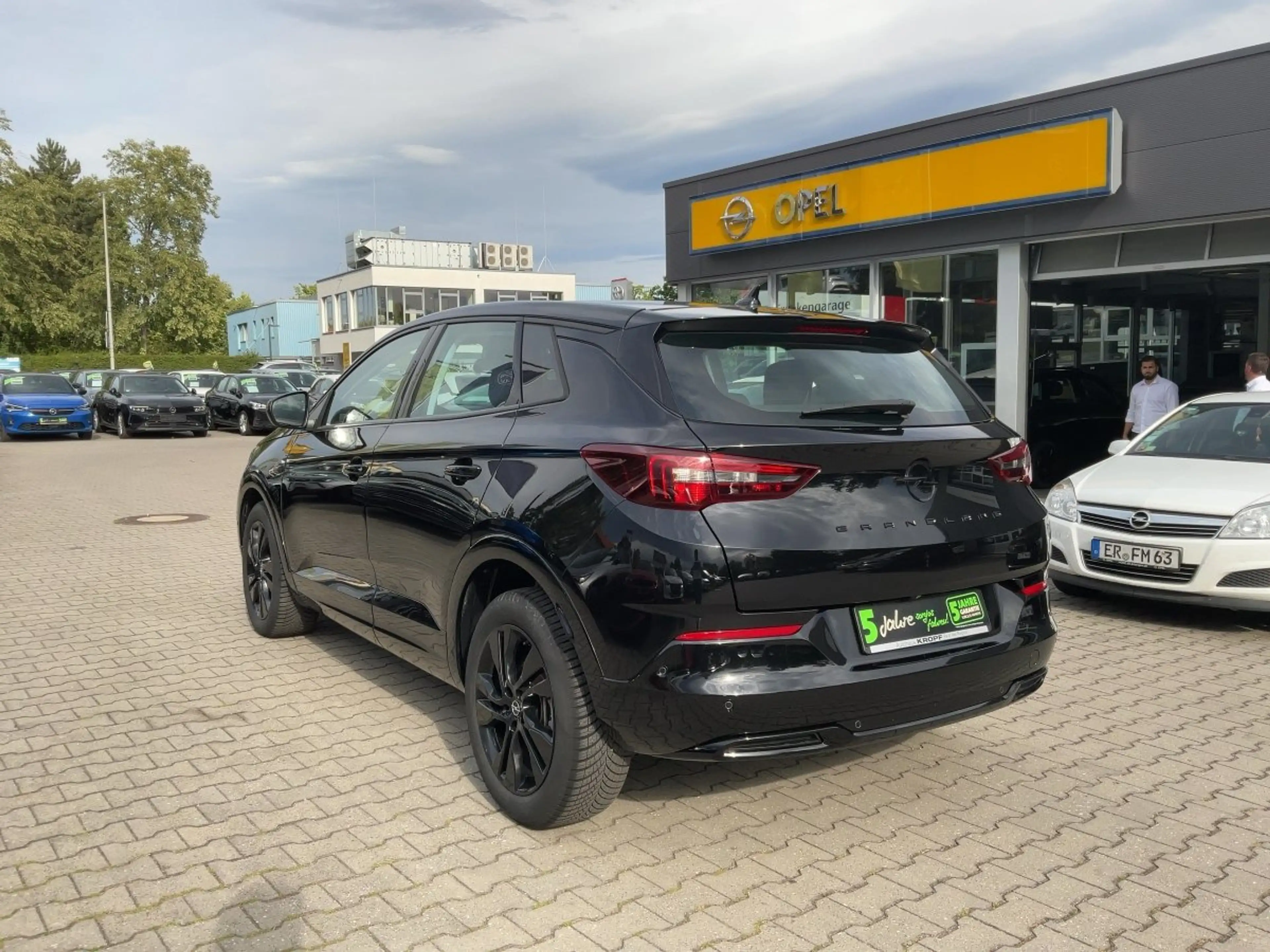 Opel Grandland 1.2 GS Line Alcantara+LED+Navi+SHZ+LM — photo 4