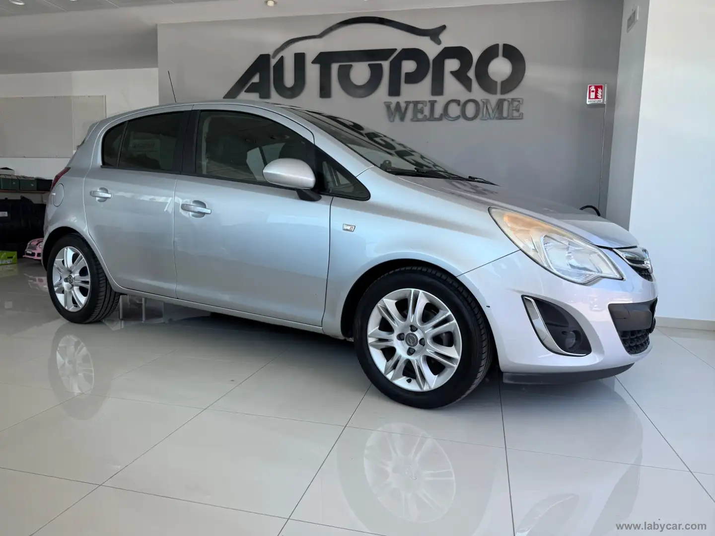 Opel Corsa 1.2 85 CV 5p. GPL-TECH Club Grigio - 2