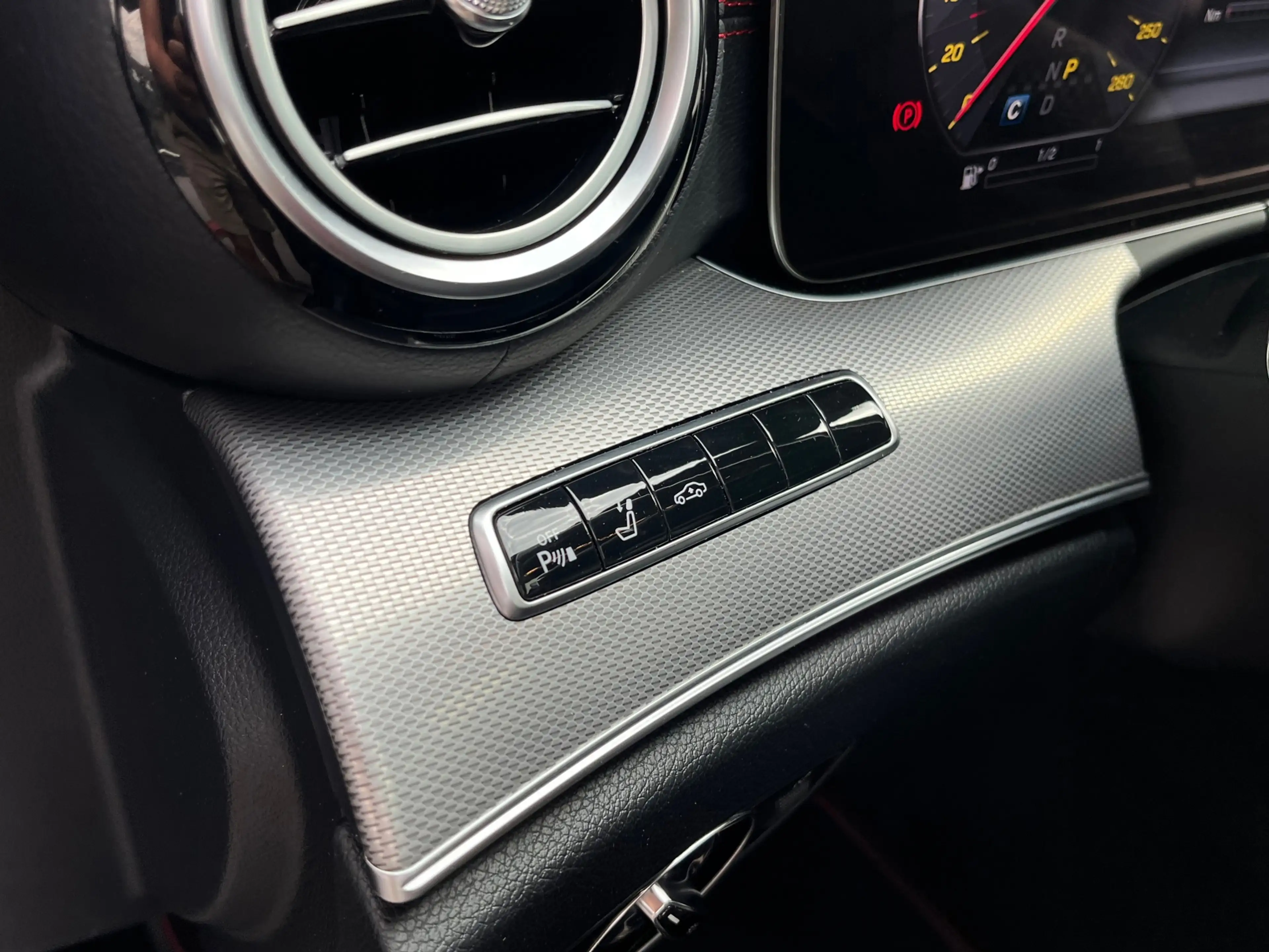 Mercedes-Benz E 53 AMG Estate 4MATIC 457PK|Pano|Burmester|360Camera|Lucht — photo 29