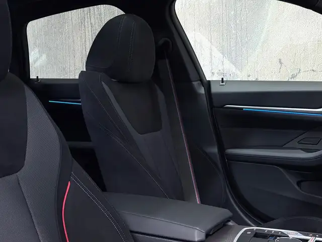 BMW 420 420d xDrive GranCoupe CAREPAKET 2029 H/K HEAD-UP Ansicht 36