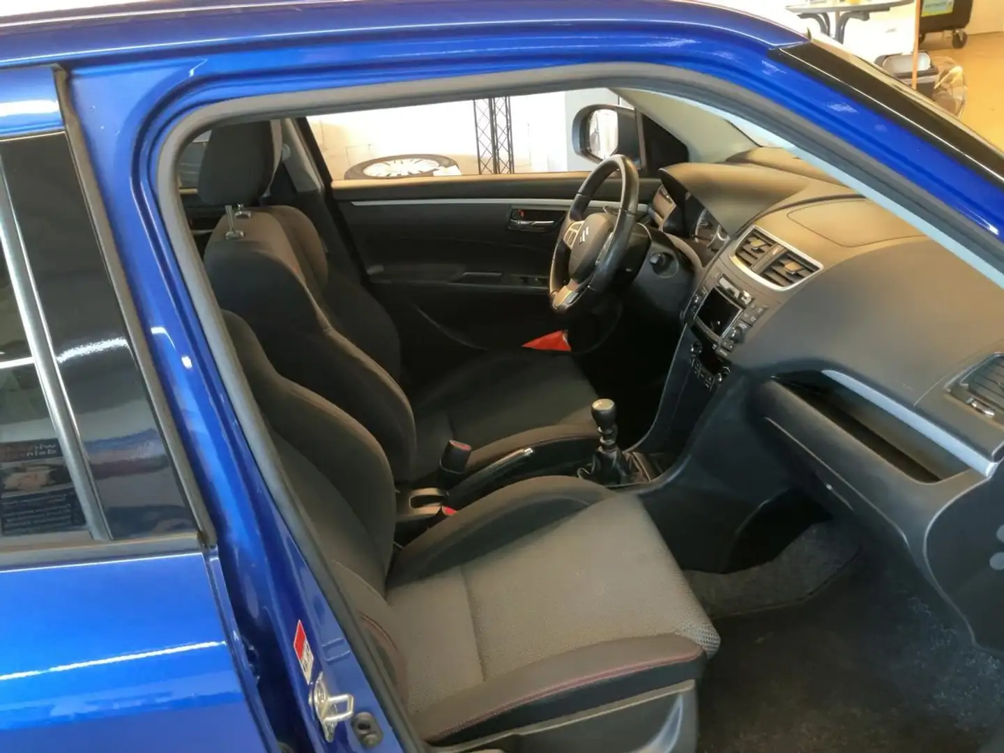 Suzuki Swift 5-Türer 1.6 Sport Blau - 1
