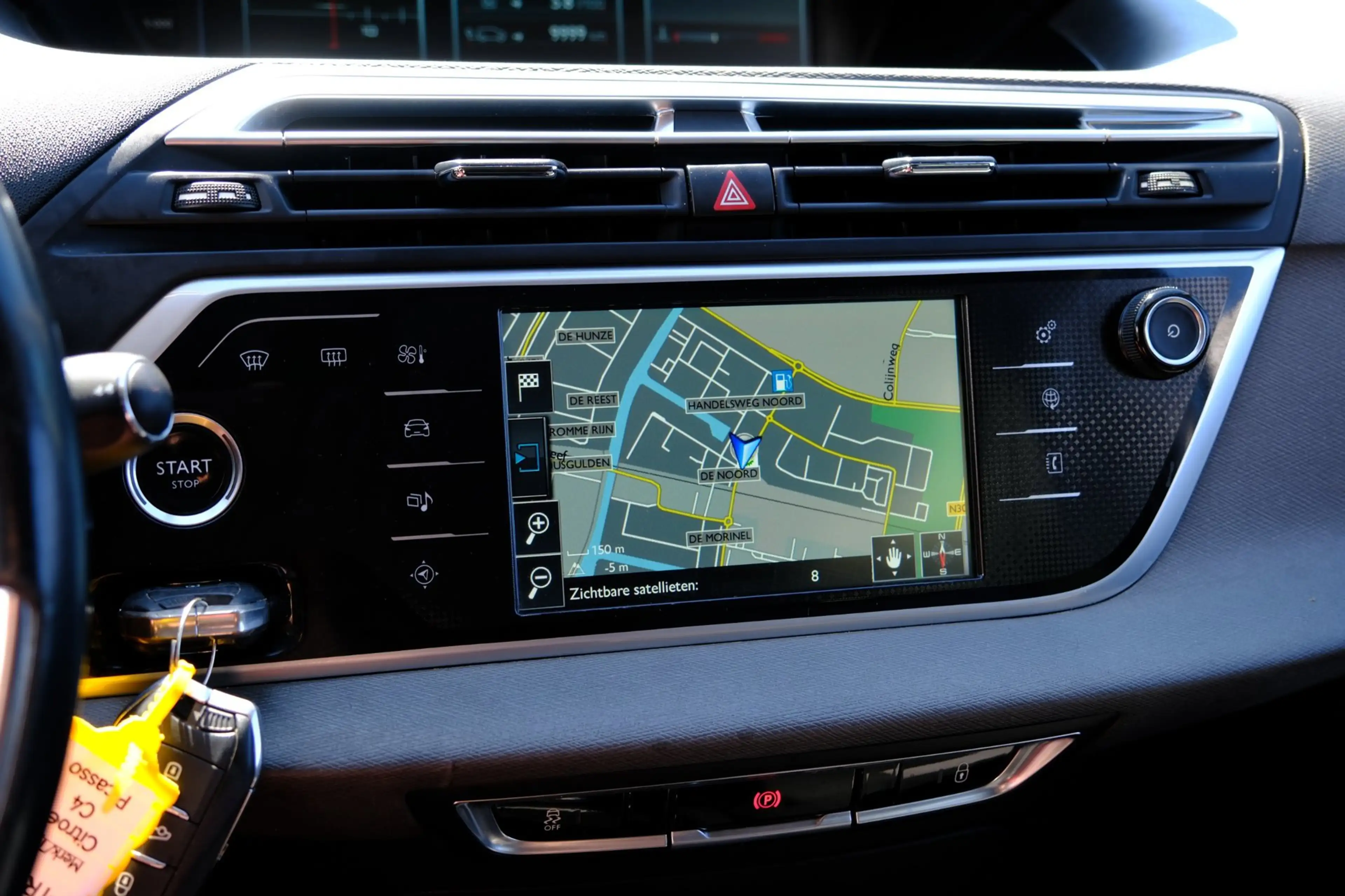 Citroen Grand C4 Picasso 1.6 HDi Business Aut. Navi|Cam|Clima|LMV|Panoramis — photo 18