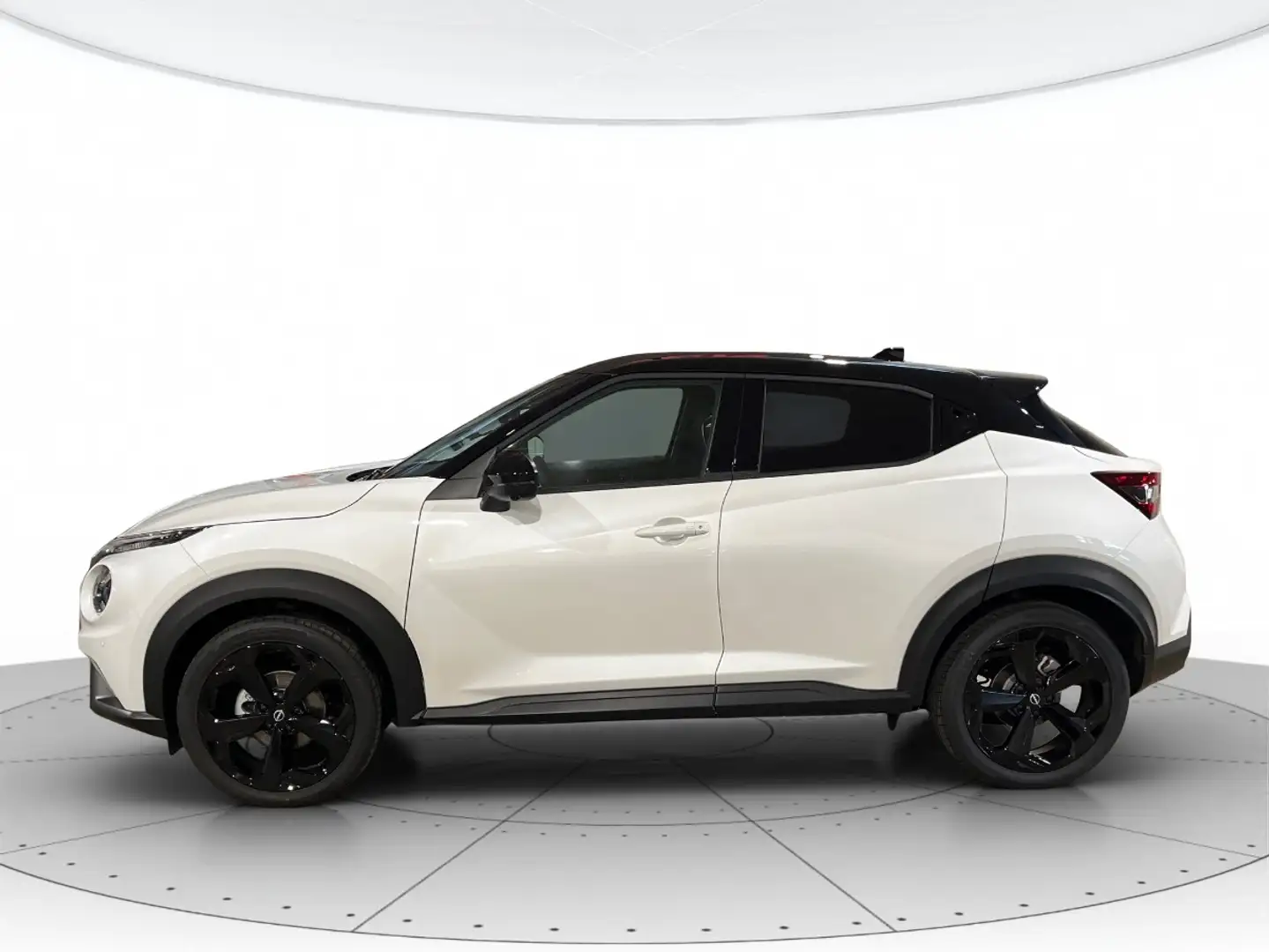 Nissan Juke 1.0 DIG-T 114cv Tekna Bianco - 2