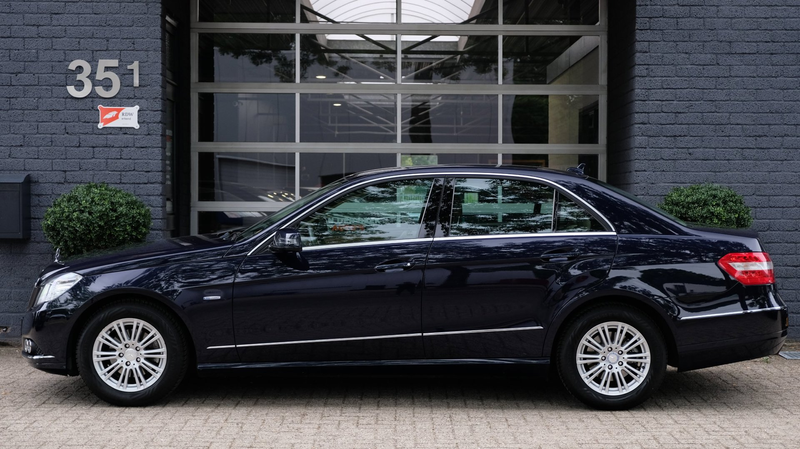 Mercedes-Benz E 200 CGI Business Class Elegance — photo 3