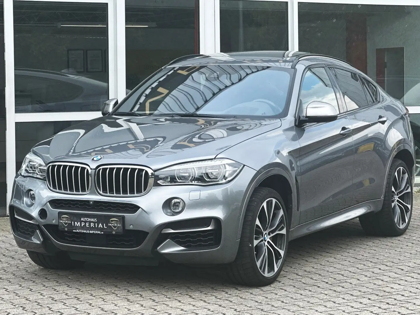 BMW X6 M d LEDER+STNDH+GSHD+HUD+ACC+360+NightVis+21 Grey - 1