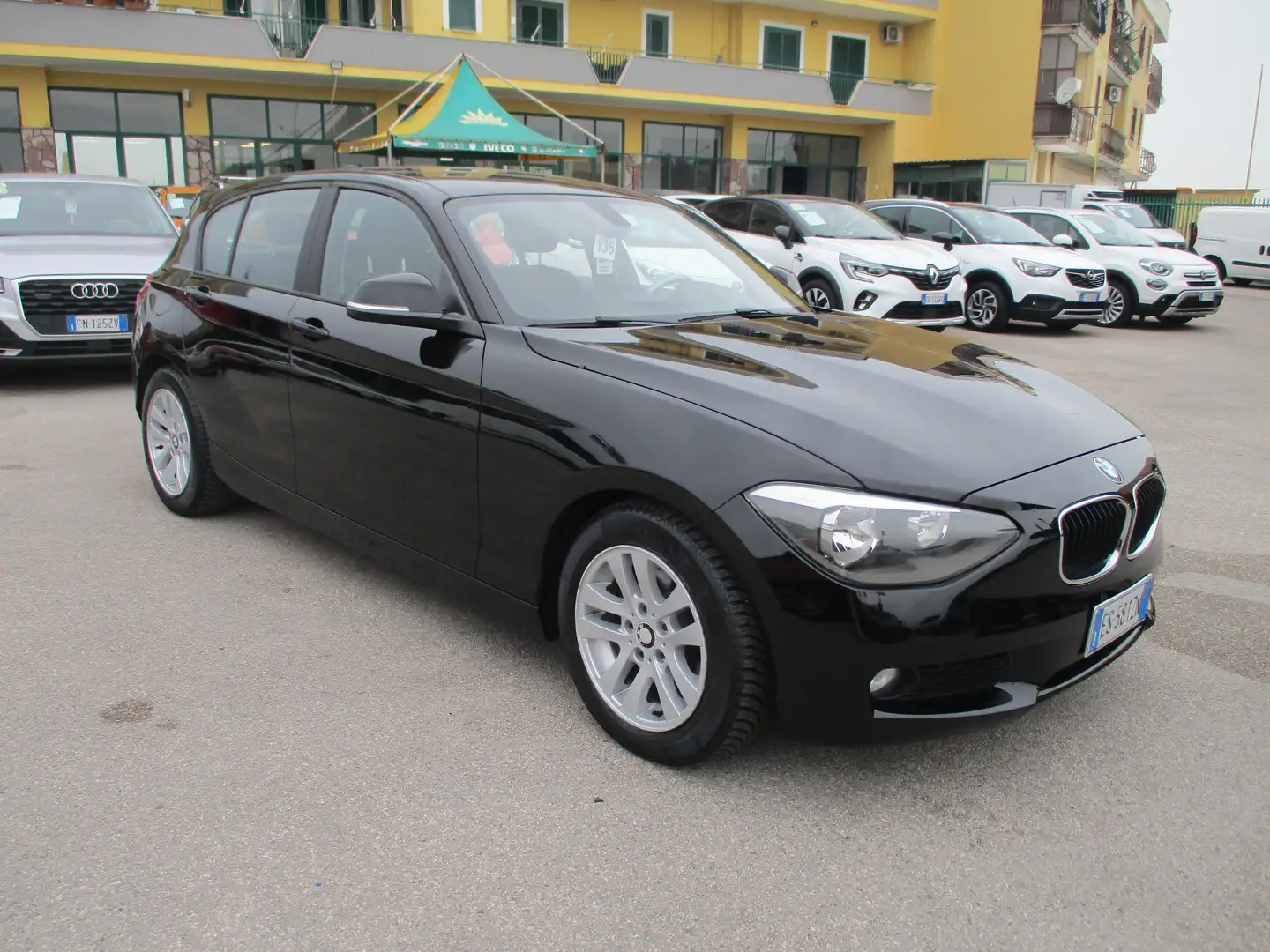 BMW 116 116d 5p 1.6 115CV E5 DYNAMIC SPORT 122000KM CERTIF Schwarz - 1