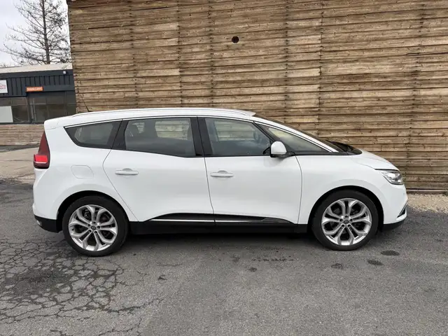 Renault Grand Scenic view 7
