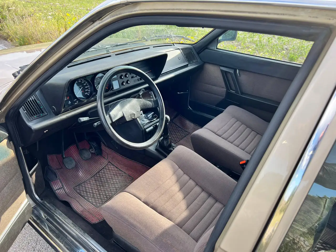 Lancia Gamma 2.0 berlina ASI ORO, foto 6