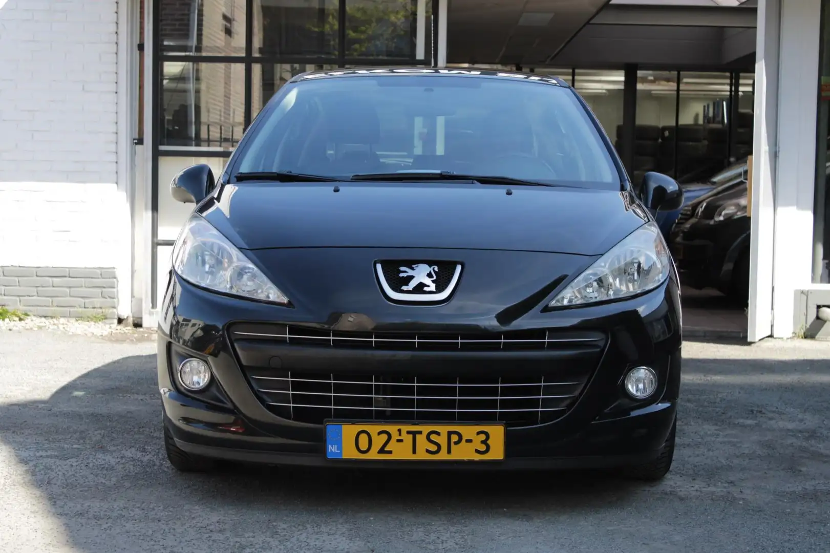 Peugeot 207 1.4 VTi Urban Move | Airco | Elec ramen | Cruise c Чорний - 2