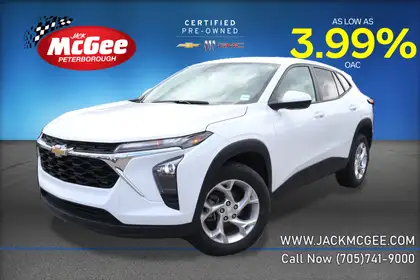 White 2025 Chevrolet Trax LS FWD SUV / Crossover Front-Wheel Drive 6-Speed Automatic