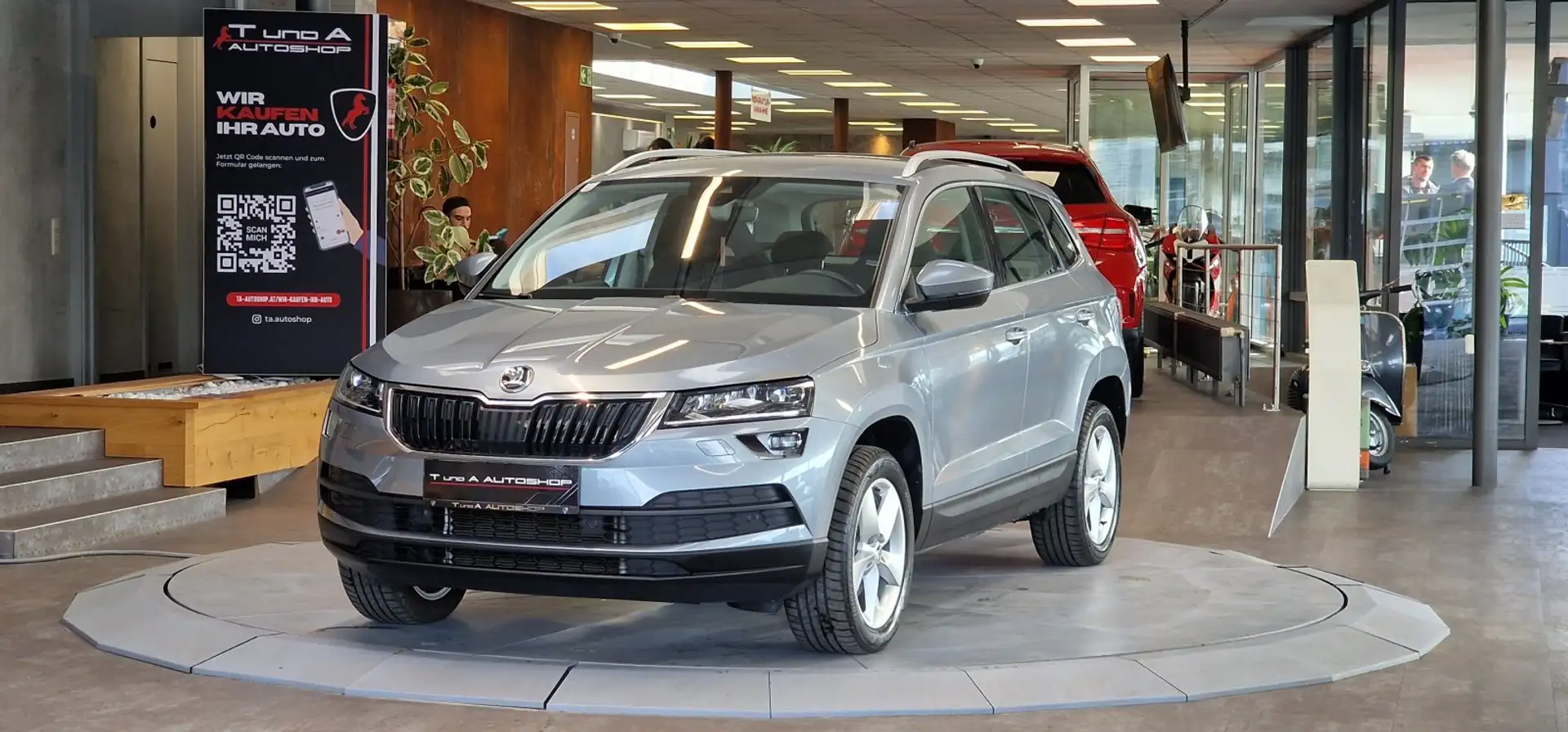 Skoda Karoq 1.5 TSI Style DSG *Virtual-Cockpit*Kamera*Navi* Grau - 1