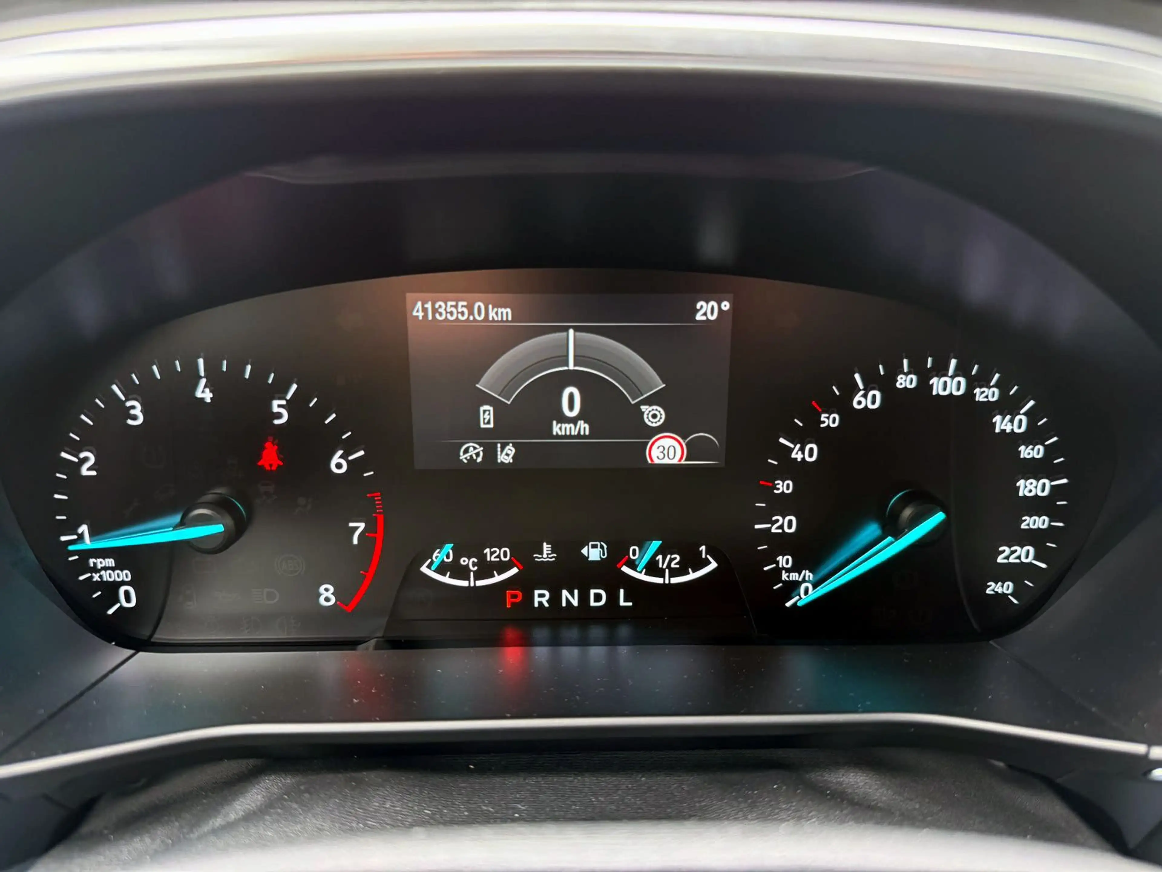 Ford Focus Turnier 1.0 EB Titanium AHK ACC KAM B&O BT — photo 8