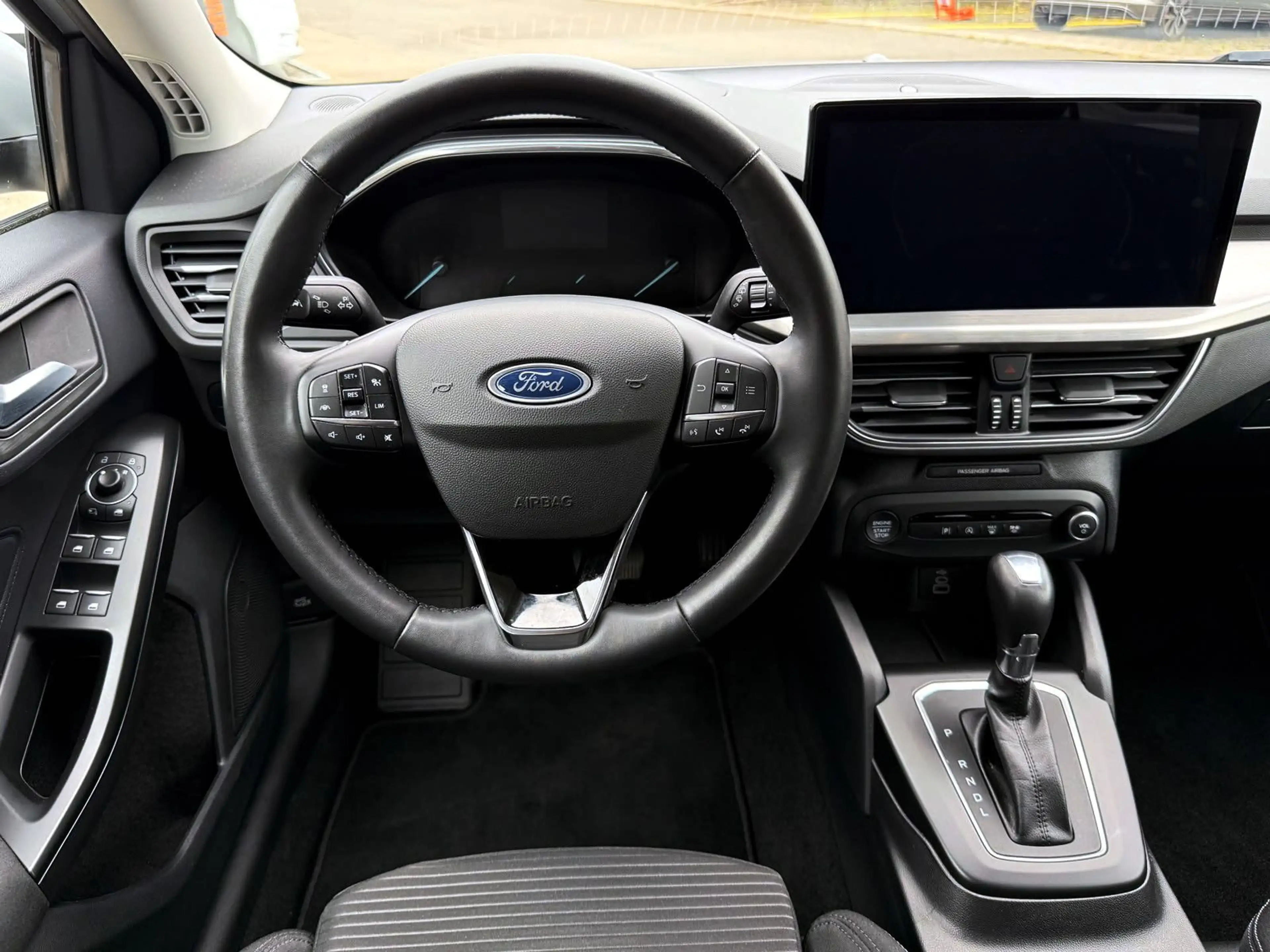 Ford Focus Turnier 1.0 EB Titanium AHK ACC KAM B&O BT — photo 7
