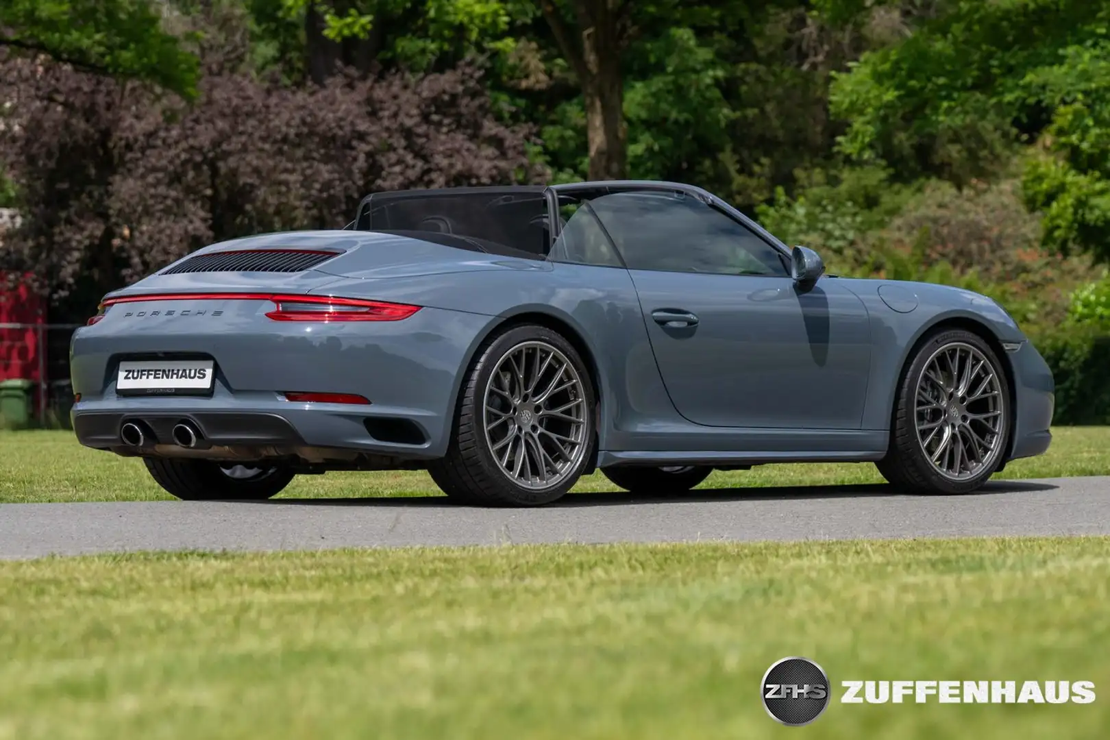 Porsche 991 Cabrio 3.0 Carrera 4 PDK lage kmstand Blauw - 2