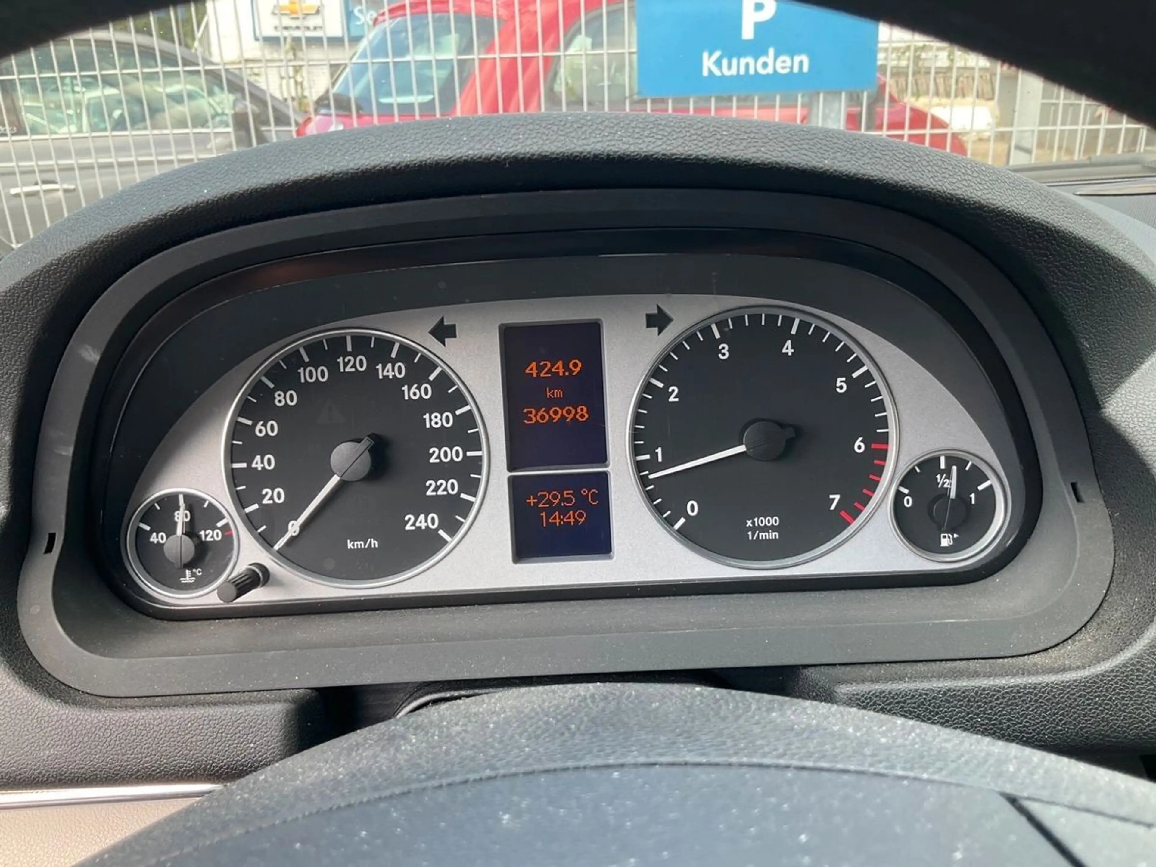Mercedes-Benz B 170 *1.Hand*Nur 37.000KM*Tüv Neu*Insp.Neu*PDC — photo 4