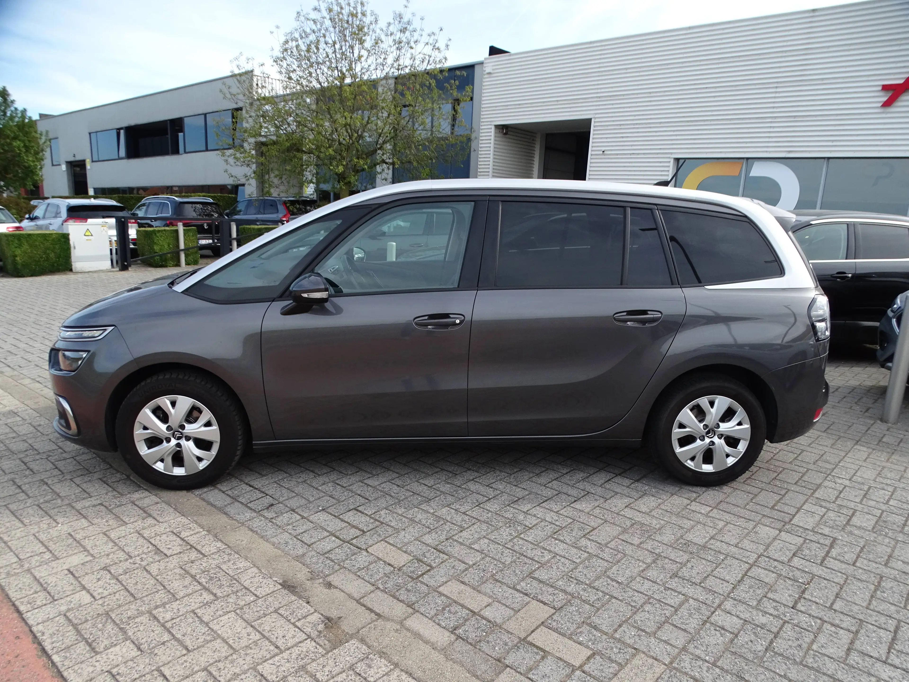 Citroen C4 SpaceTourer C4 Spacetourer 1.2 PureTech Feel S — photo 5